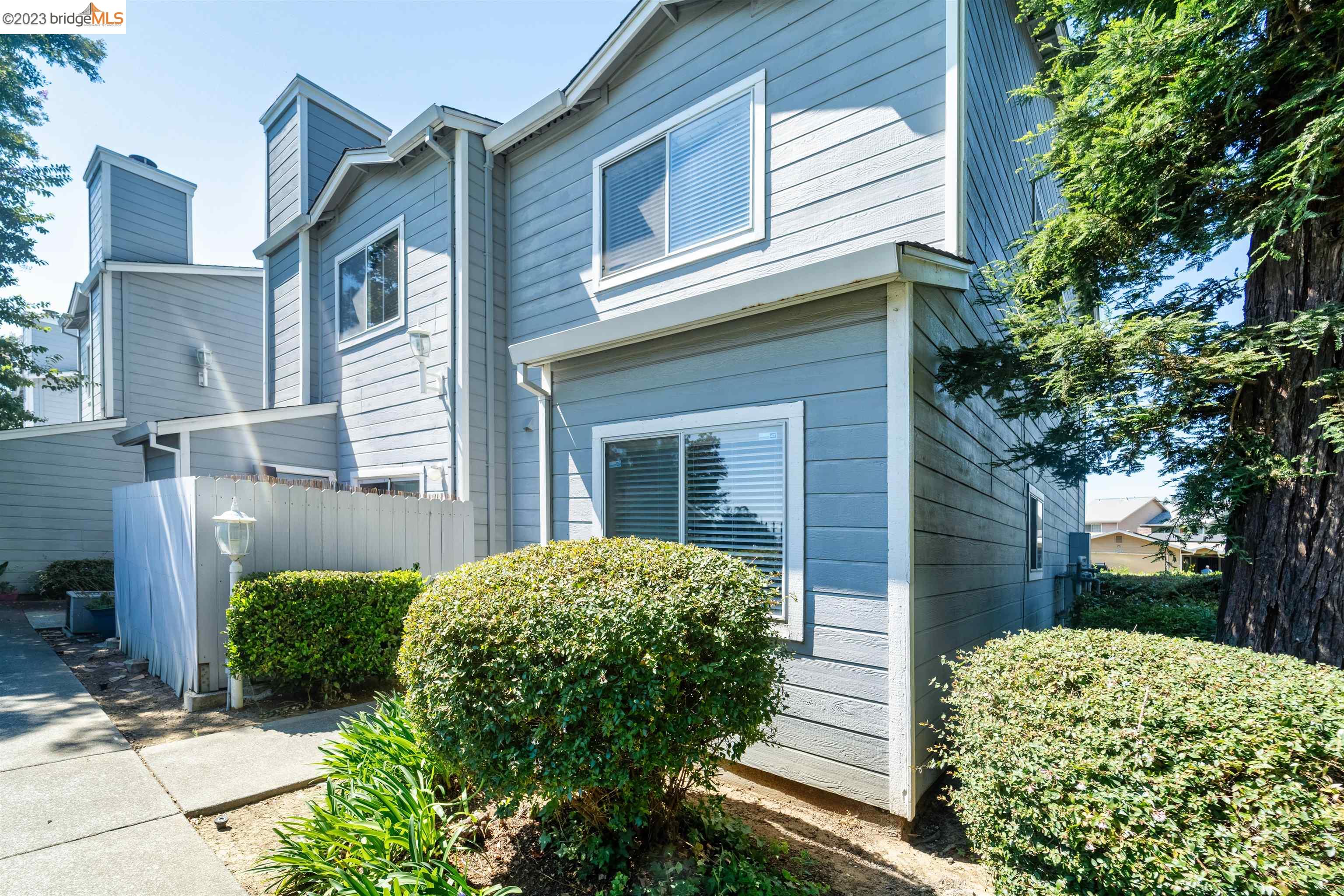 Detail Gallery Image 1 of 1 For 1850 Blossom #110,  Fairfield,  CA 94533 - 2 Beds | 2/1 Baths