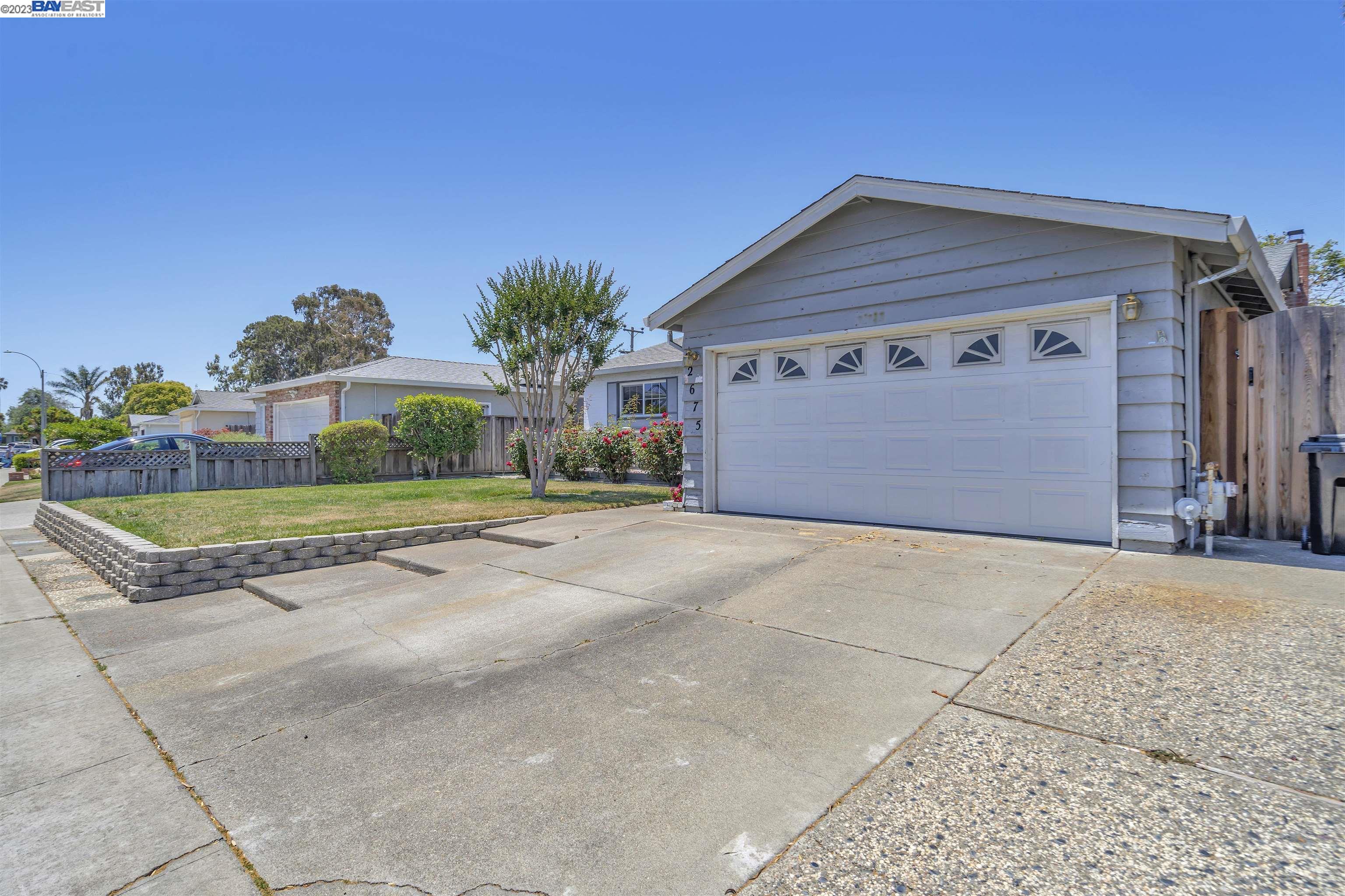 Detail Gallery Image 1 of 1 For 42675 Ravensbourne Park St, Fremont,  CA 94538 - 3 Beds | 2 Baths
