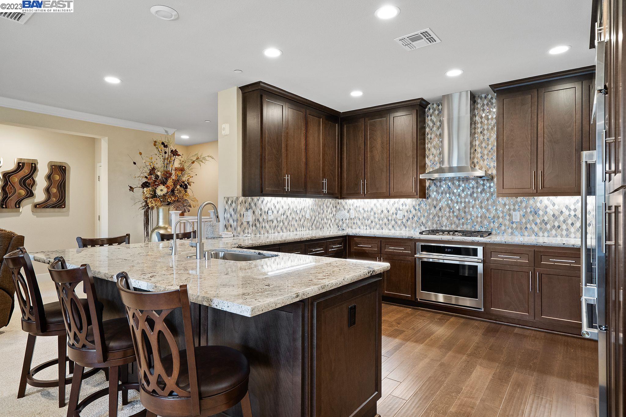 Detail Gallery Image 1 of 1 For 657 Sandalwood #4,  Livermore,  CA 94551 - 3 Beds | 2 Baths