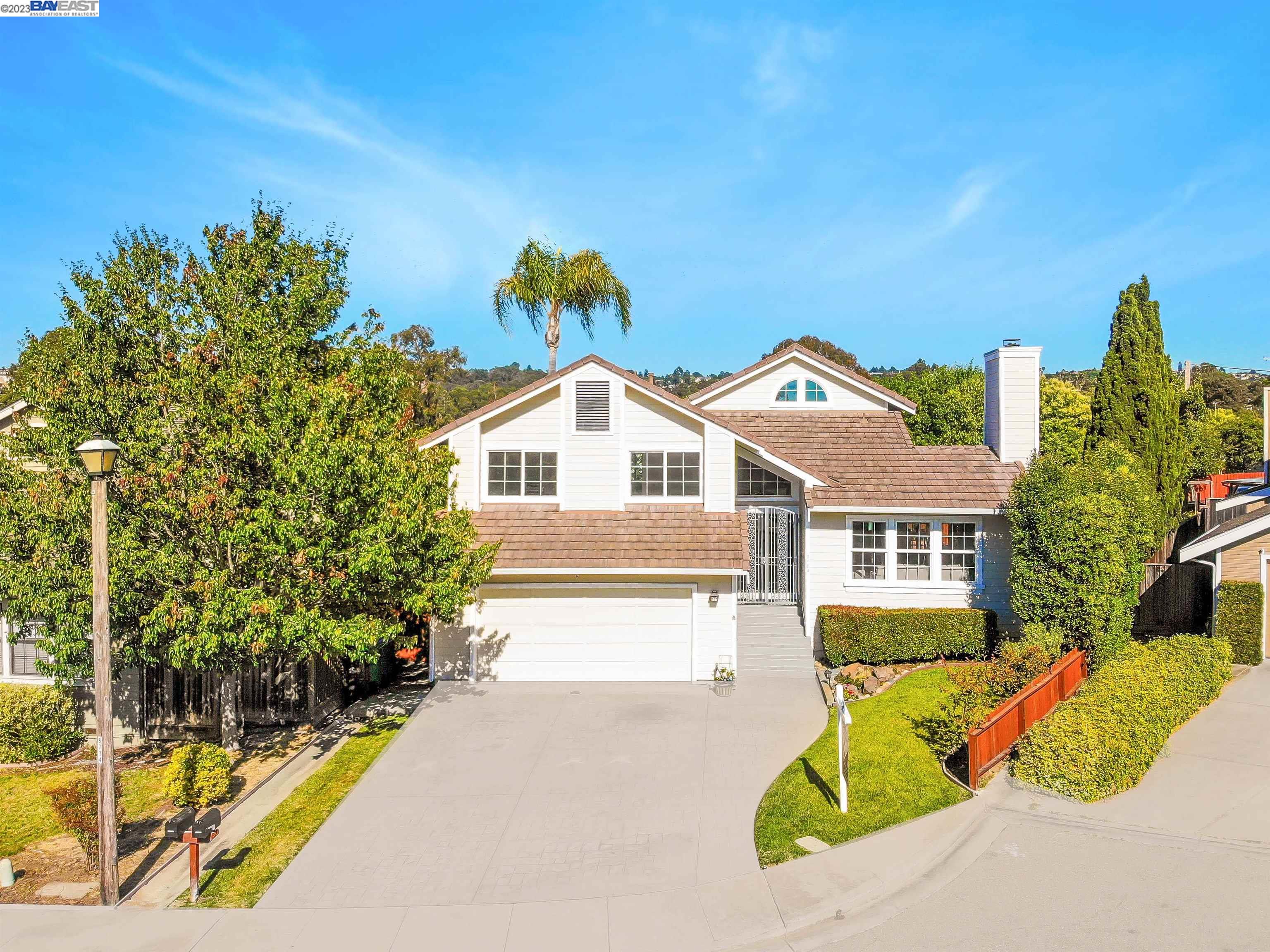 Detail Gallery Image 1 of 1 For 2184 Edgebrook Pl, Hayward,  CA 94541 - 4 Beds | 2/1 Baths