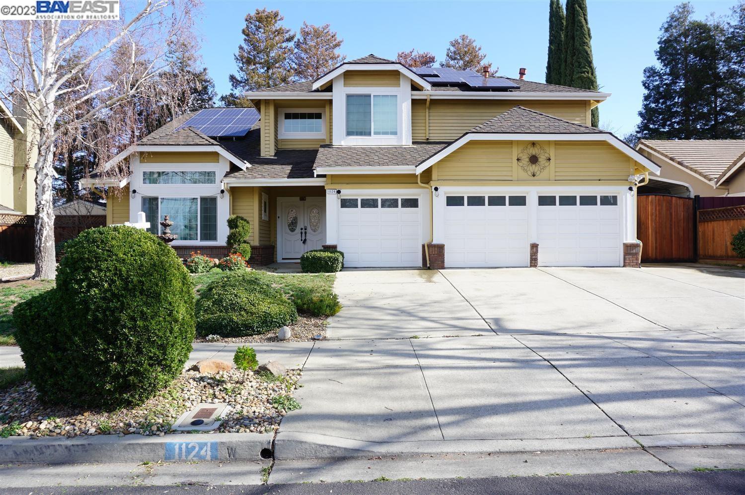 Detail Gallery Image 1 of 1 For 1124 Alison Cir, Livermore,  CA 94550 - 4 Beds | 3 Baths