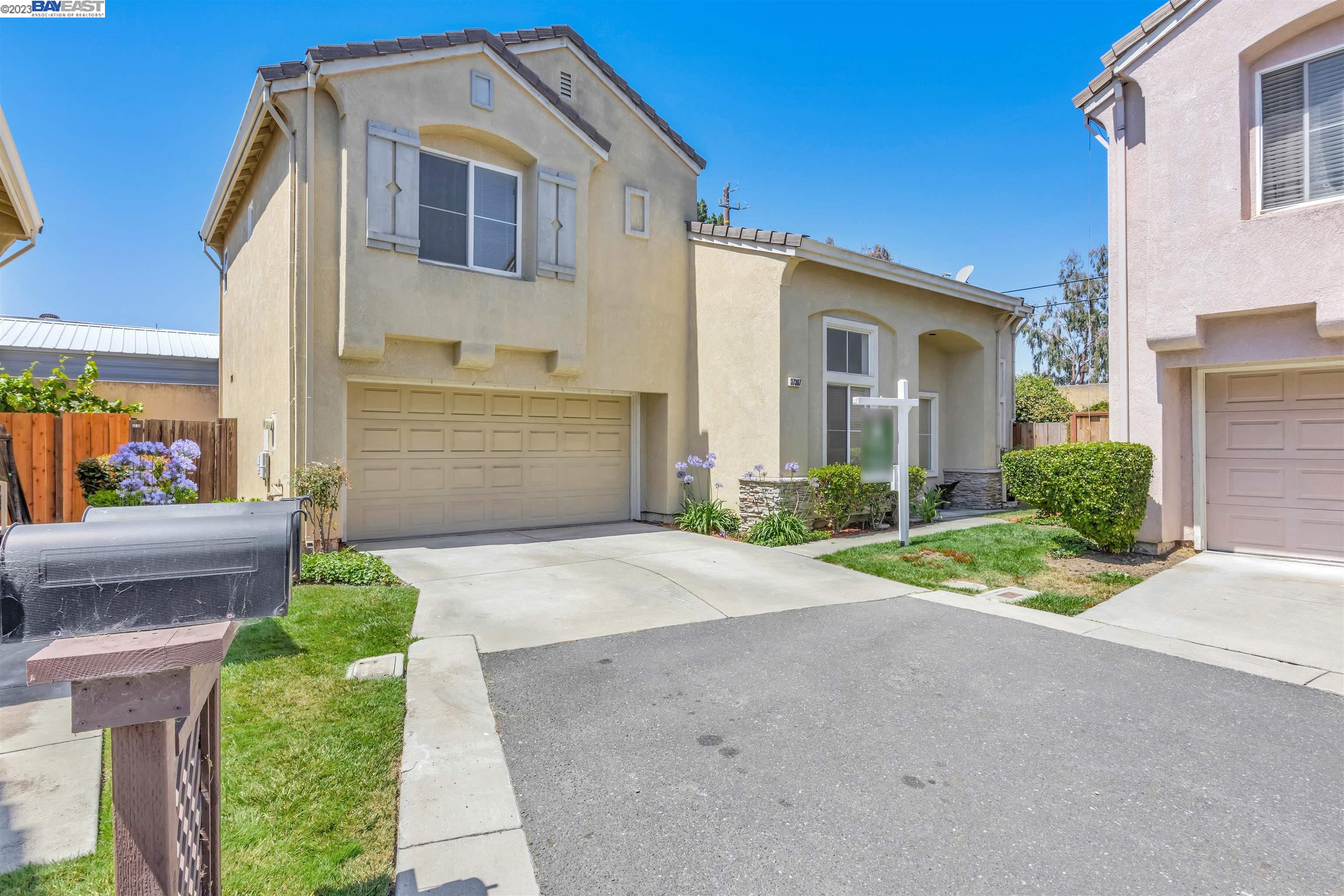 Detail Gallery Image 1 of 1 For 37307 Vineland Ter, Fremont,  CA 94536 - 4 Beds | 2/1 Baths