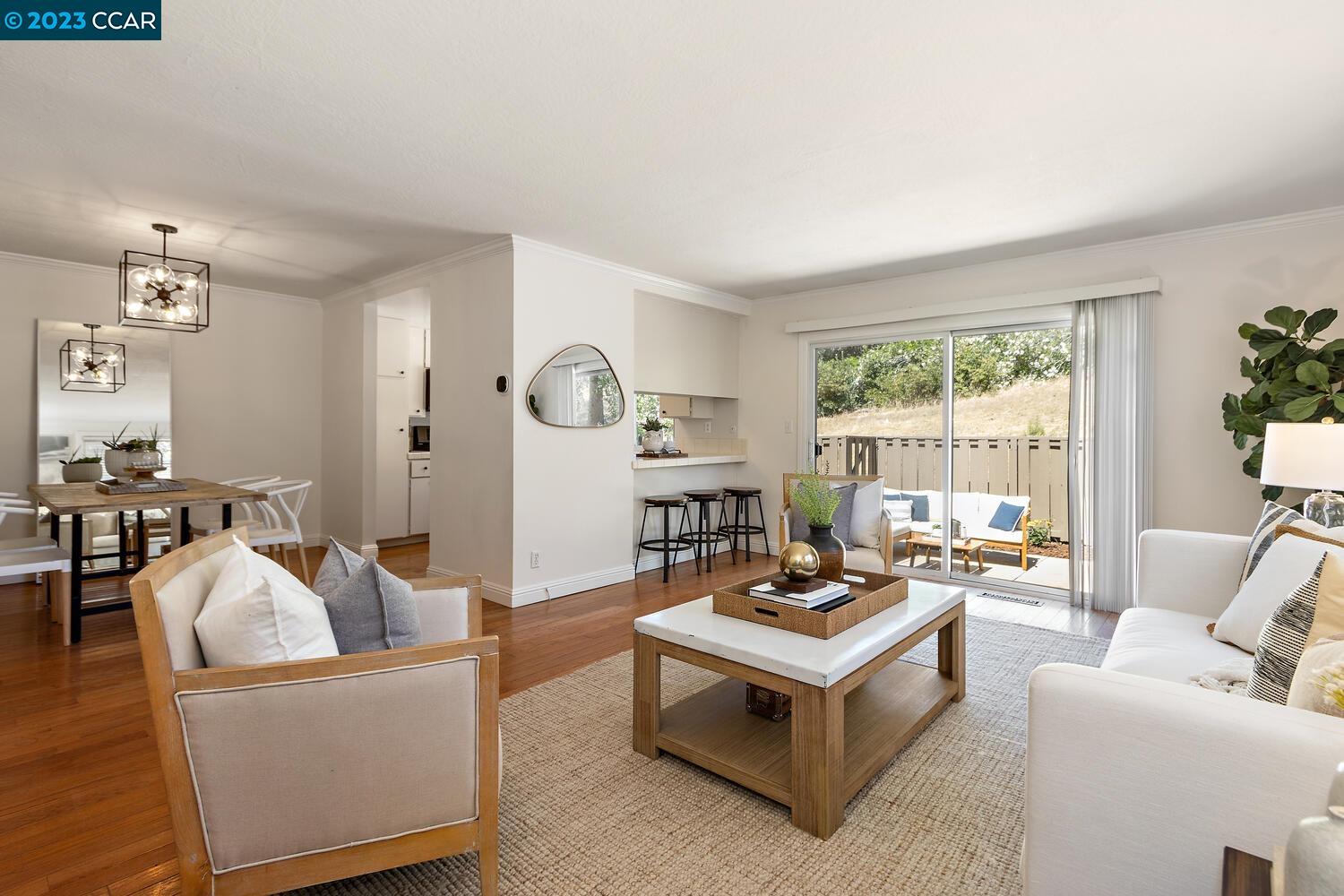 Photo #4: 41033175 Listing 