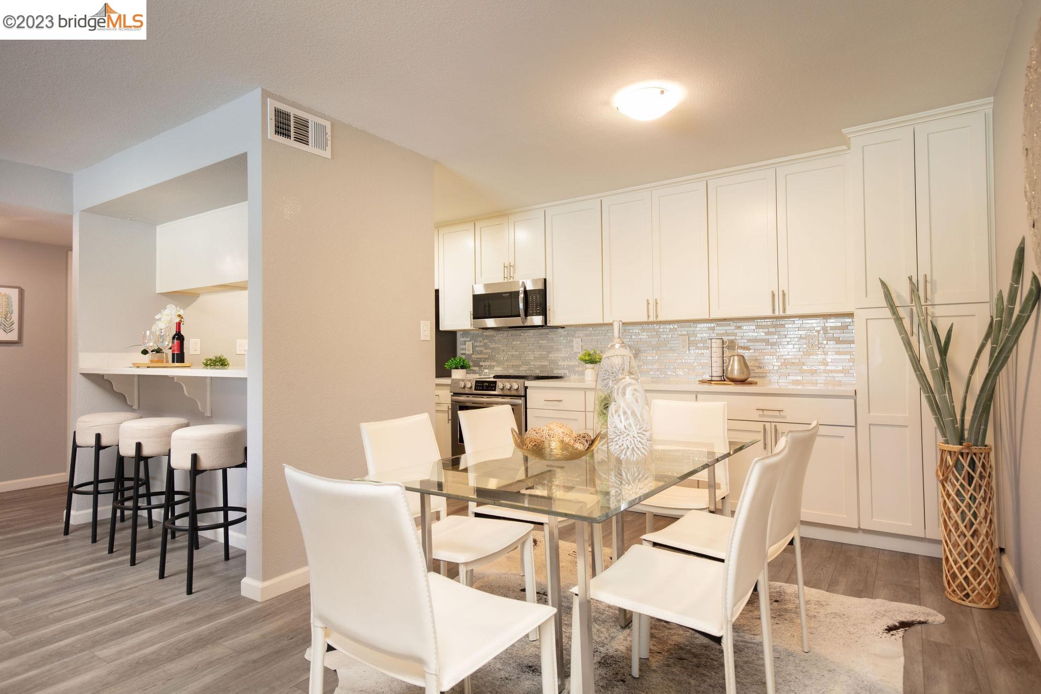 Photo #6: 41033183 Listing 