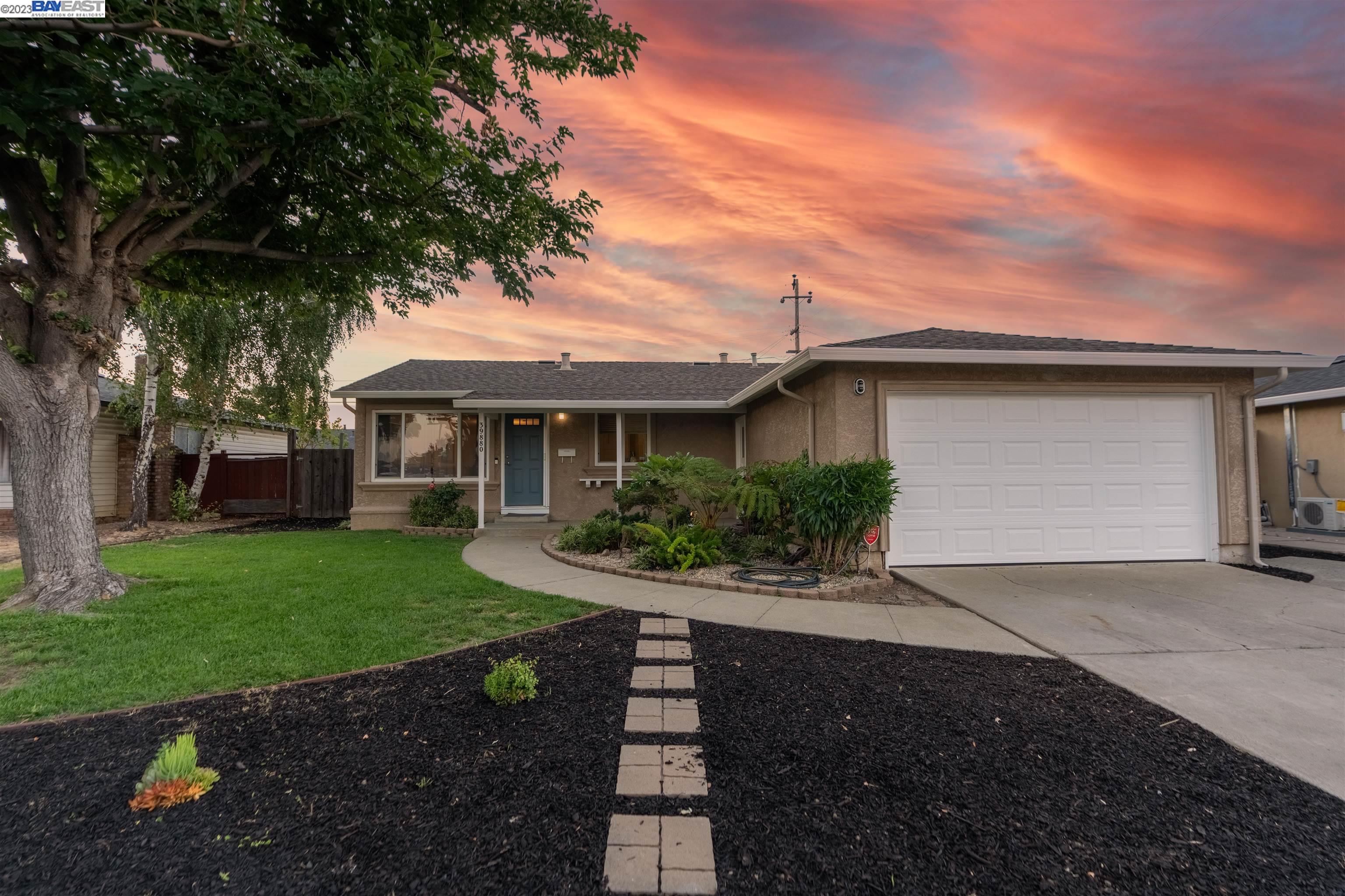 Detail Gallery Image 1 of 1 For 39880 Besco Dr, Fremont,  CA 94538 - 3 Beds | 1 Baths