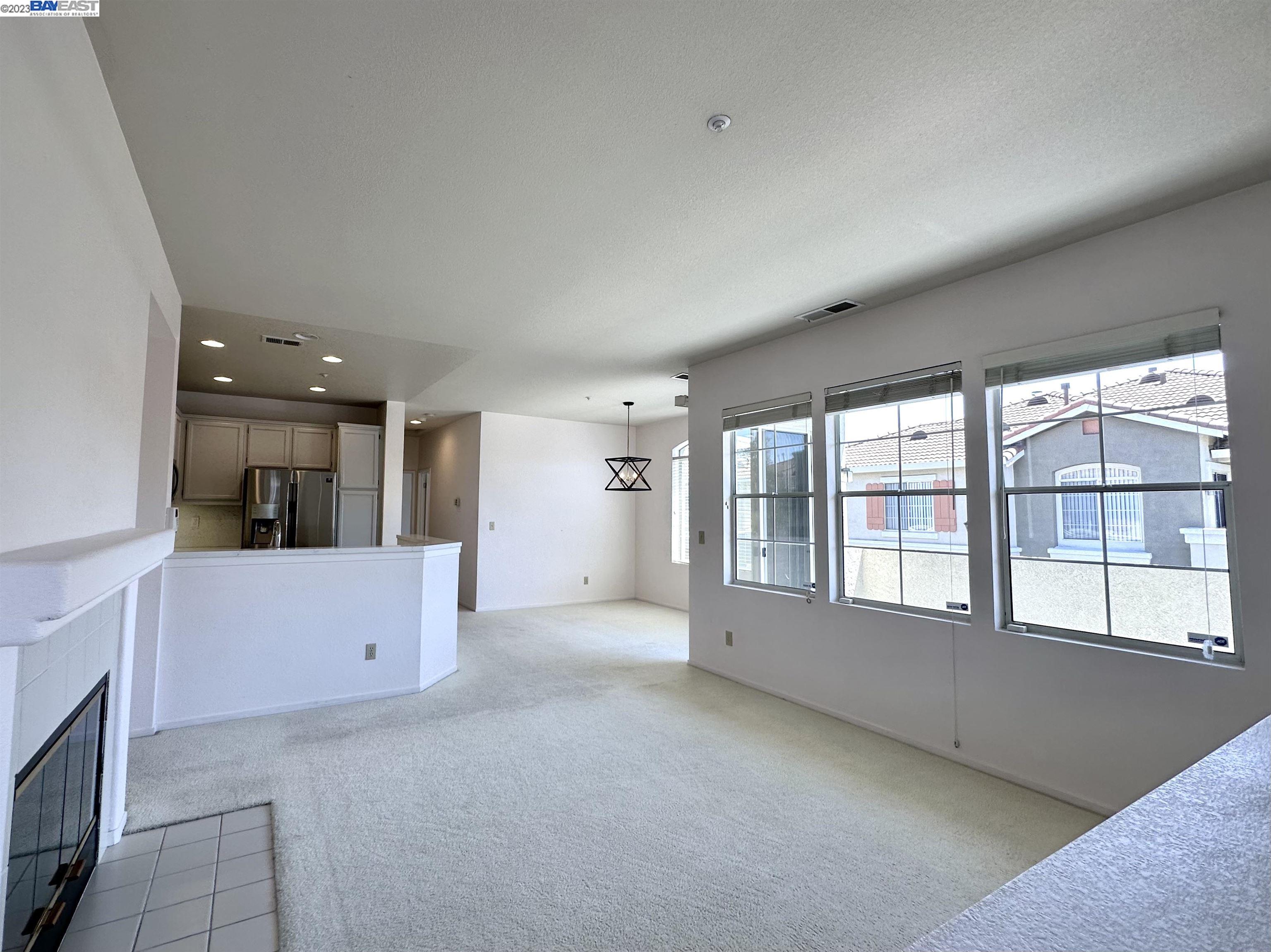 Photo #3: 41033523 Listing 