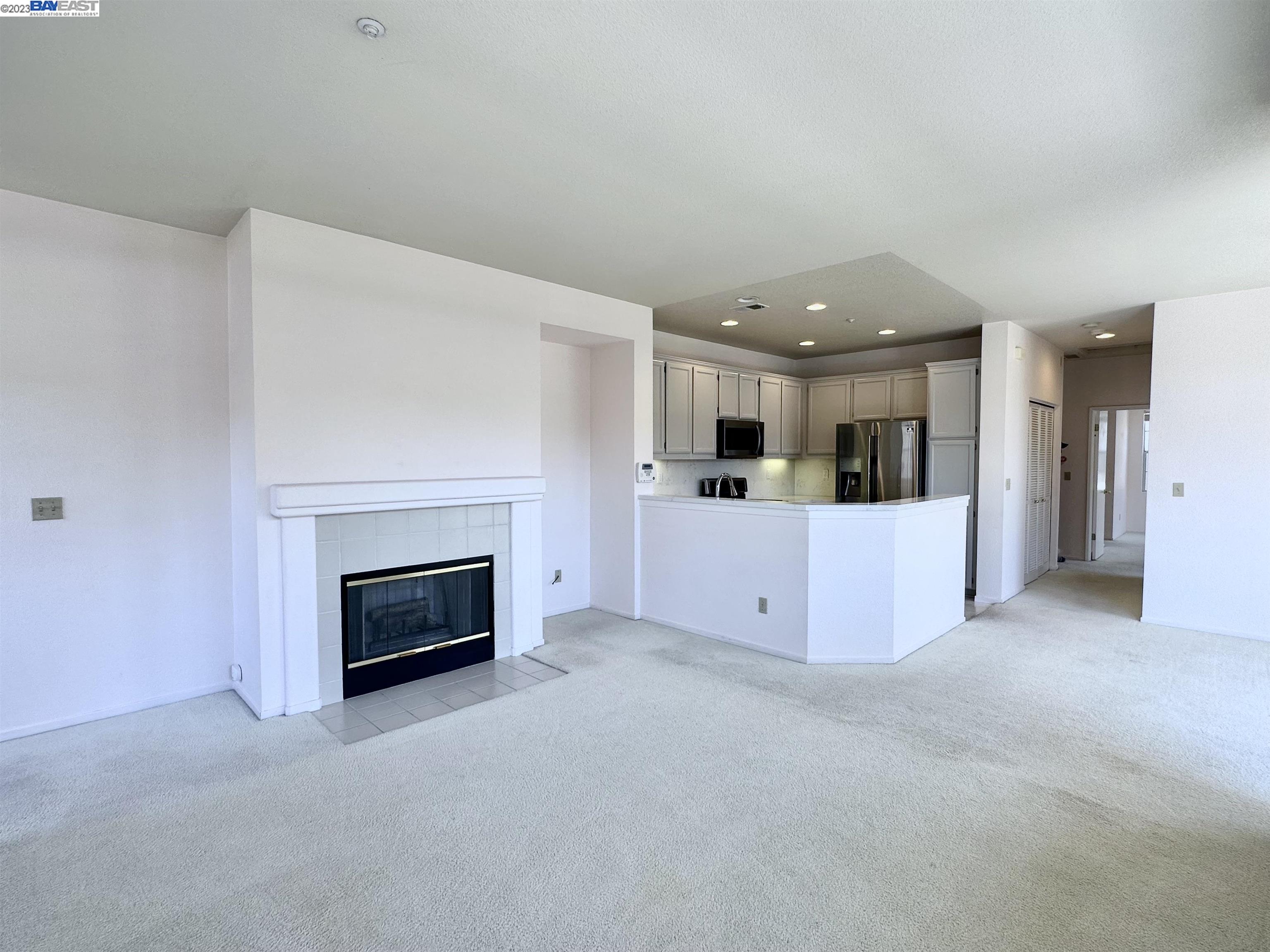 Photo #6: 41033523 Listing 