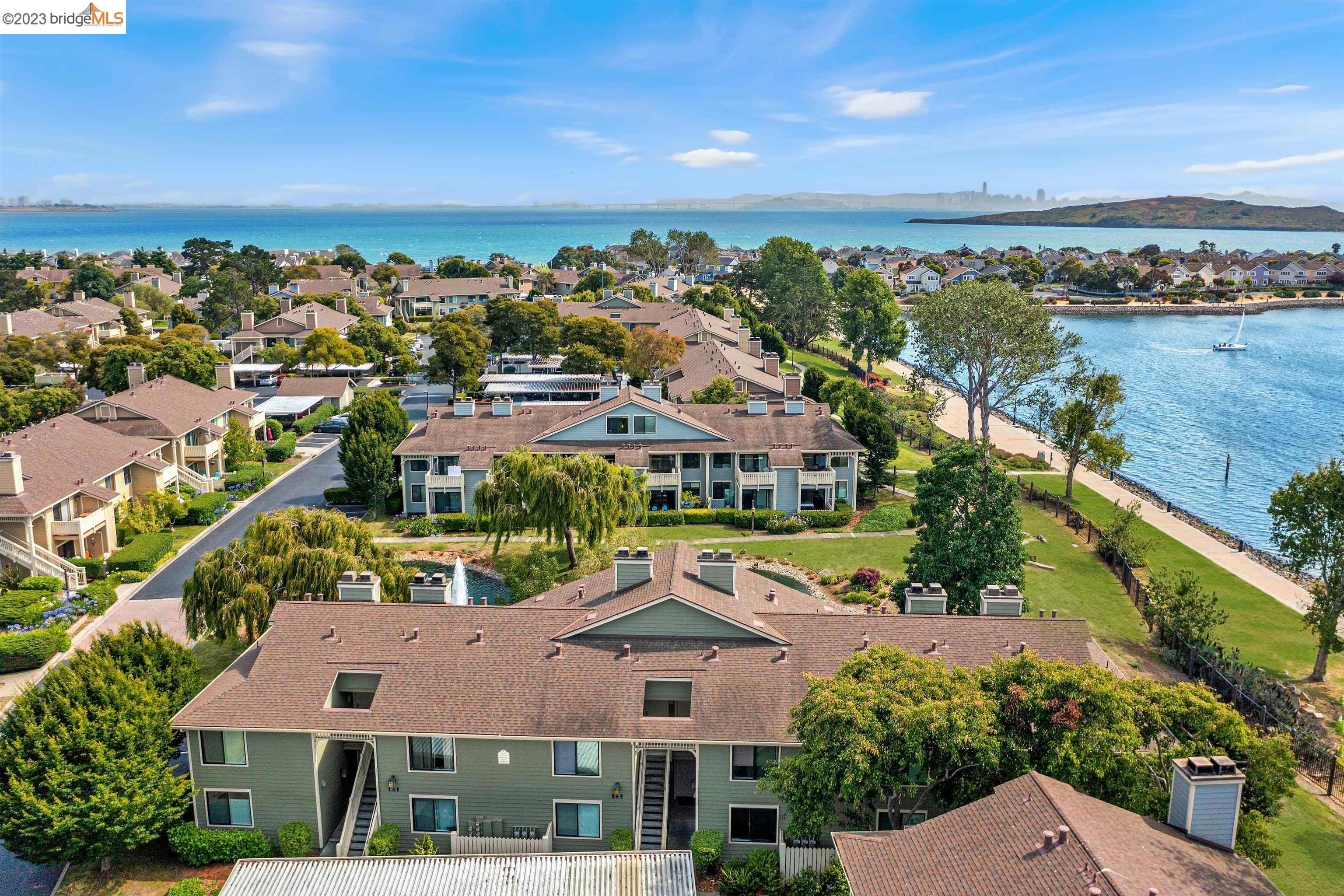 Photo #5: 41033534 Listing 