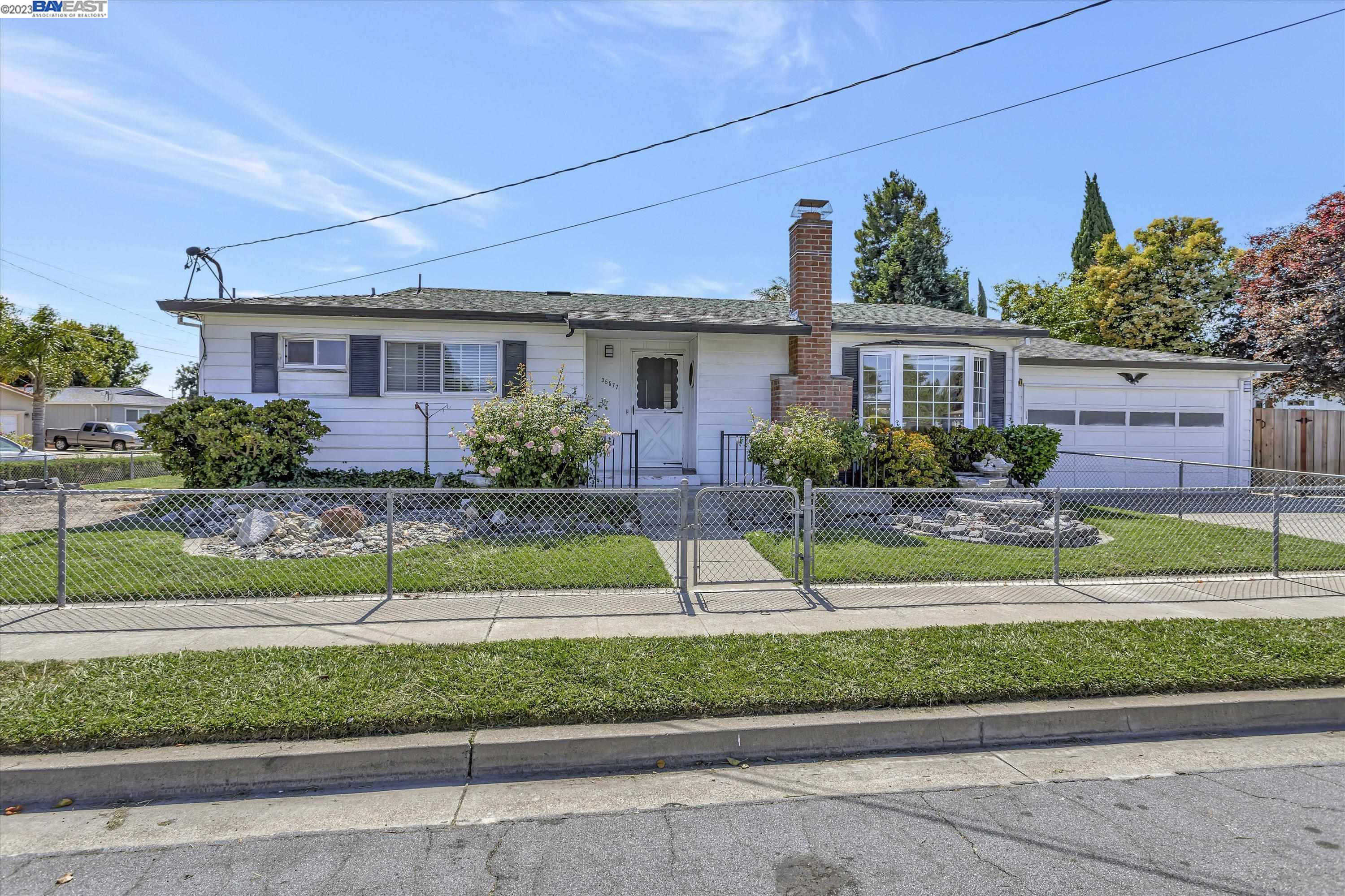 Detail Gallery Image 1 of 1 For 35577 Garrone Pl, Newark,  CA 94560 - 3 Beds | 2 Baths