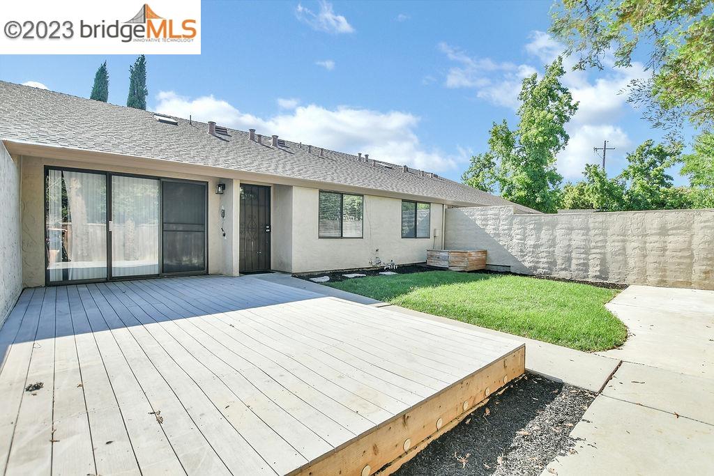 Detail Gallery Image 1 of 1 For 912 Villa Ter, Brentwood,  CA 94513 - 2 Beds | 1/1 Baths