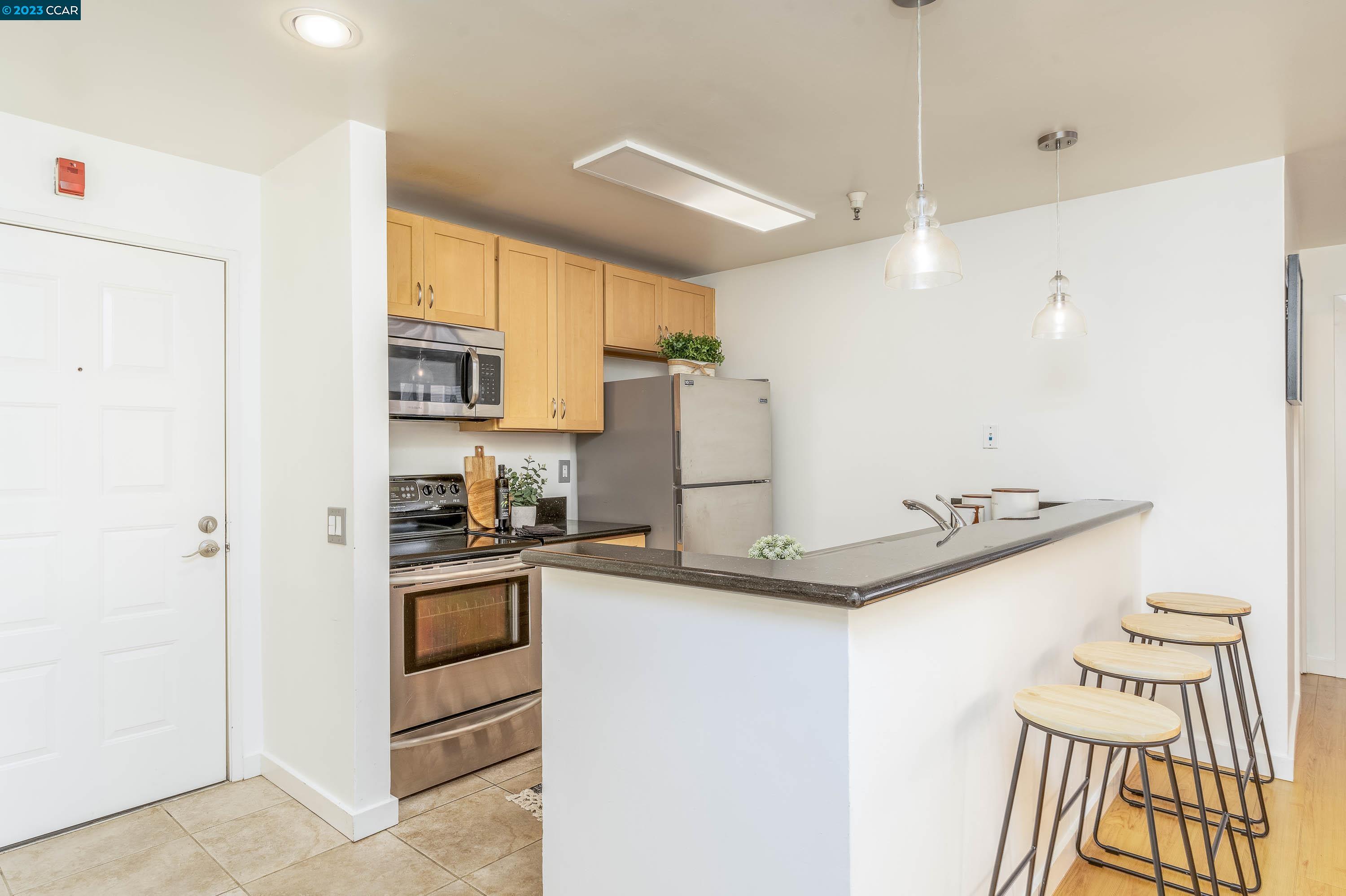 Photo #2: 41033743 Listing 