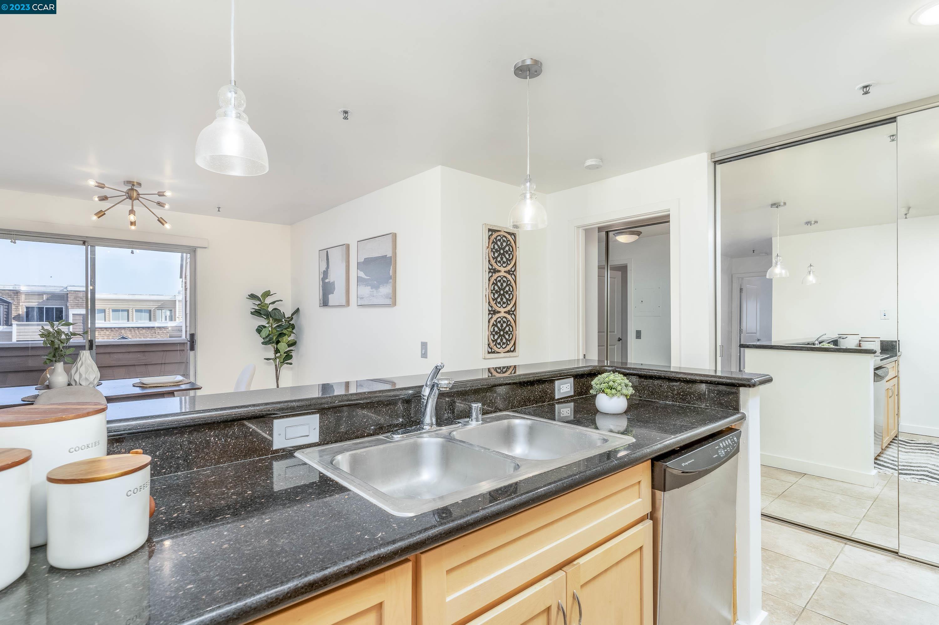 Photo #6: 41033743 Listing 