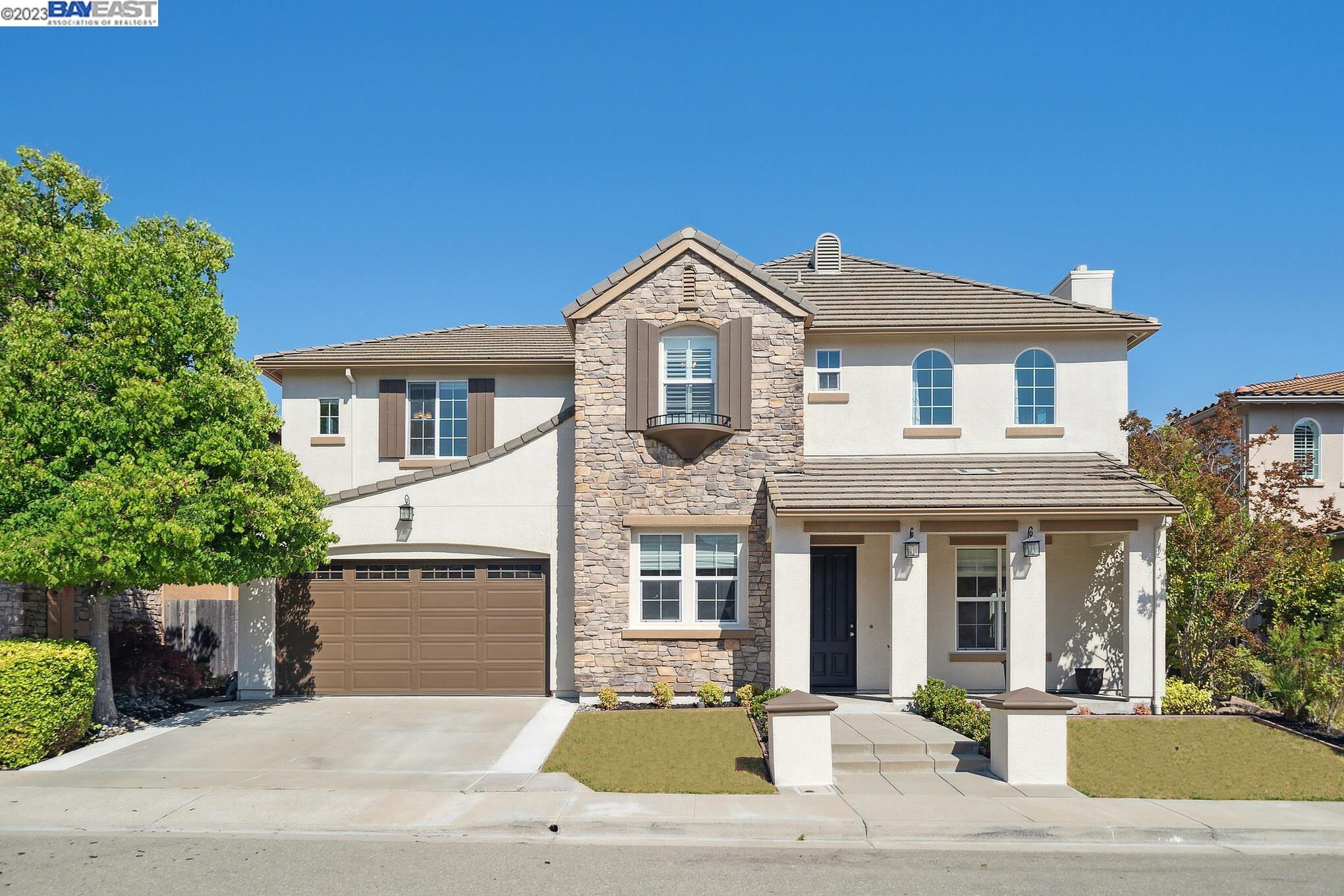 Detail Gallery Image 1 of 1 For 233 Silk Hill Ct, San Ramon,  CA 94582 - 5 Beds | 4/1 Baths