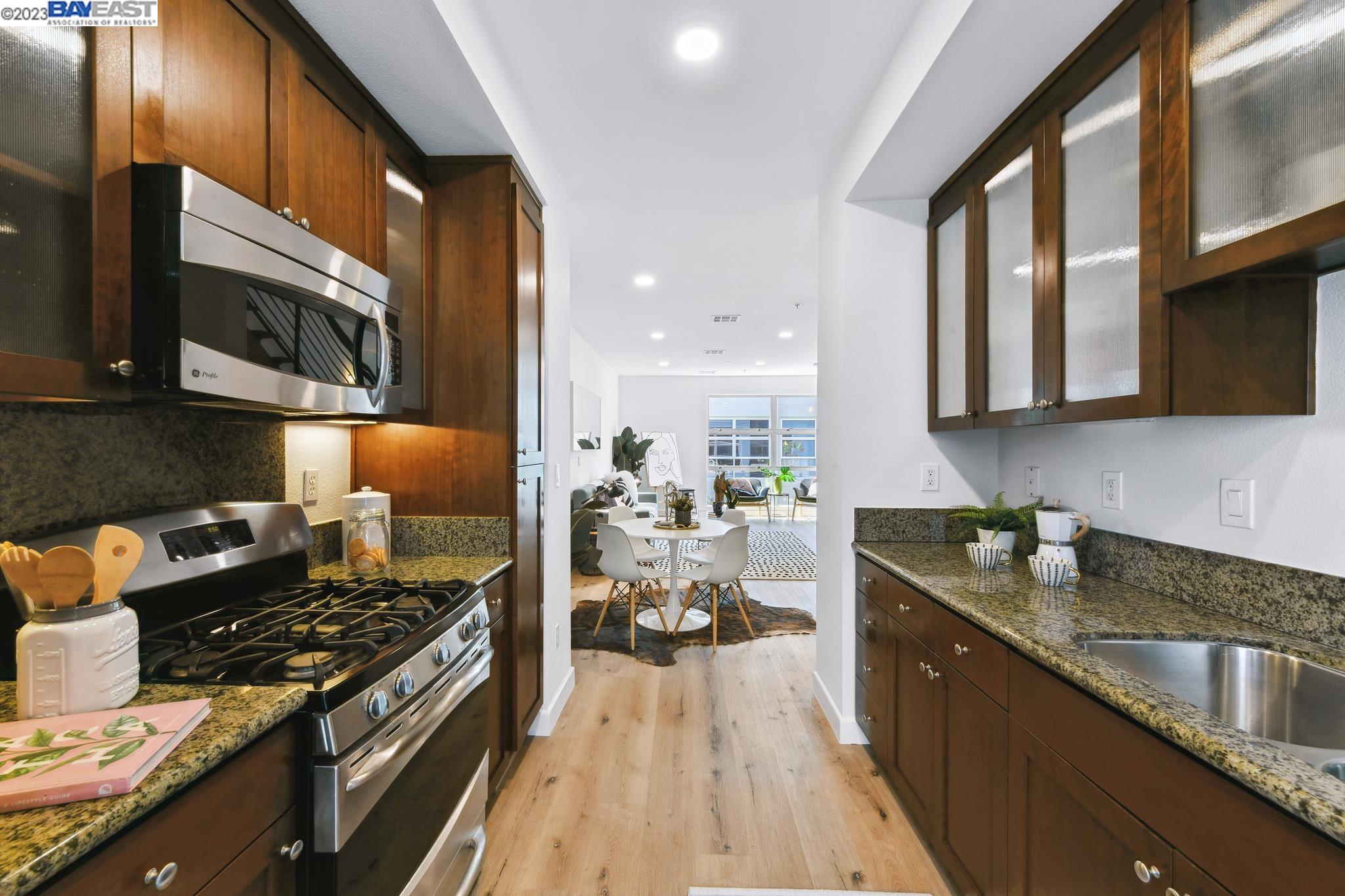 Photo #4: 41033845 Listing 