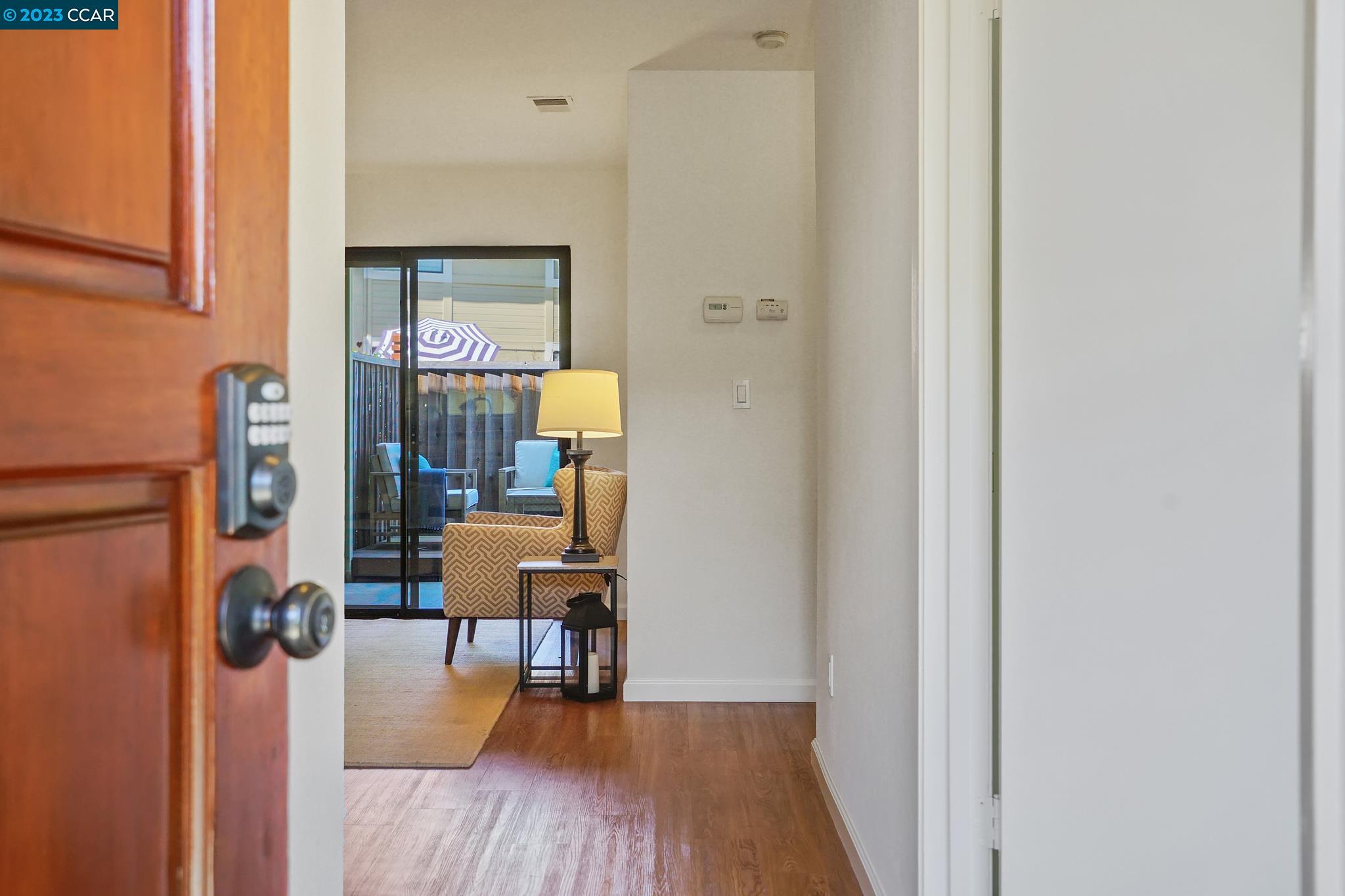 Photo #3: 41034079 Listing 