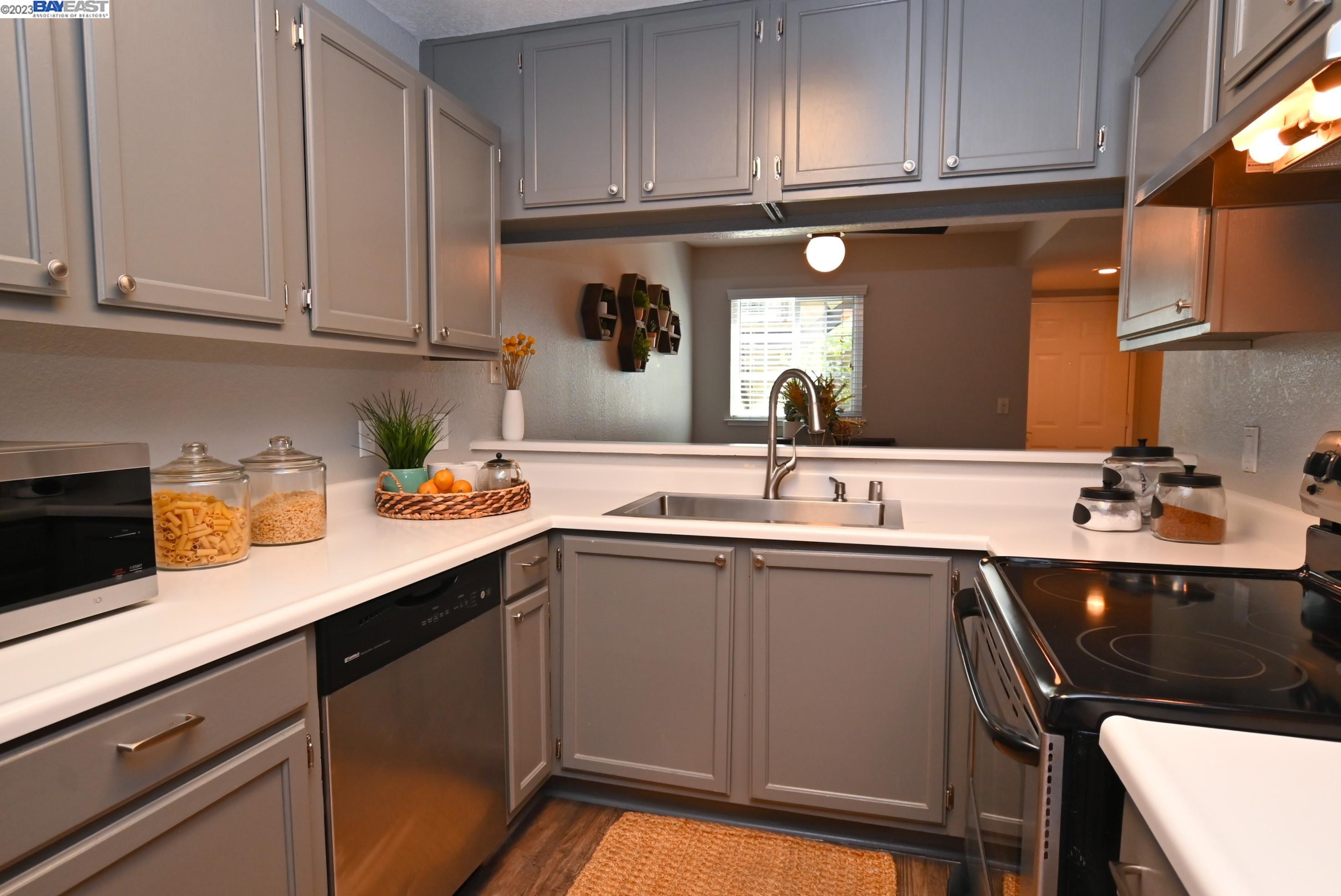 Photo #24: 41034482 Listing: Photo #24