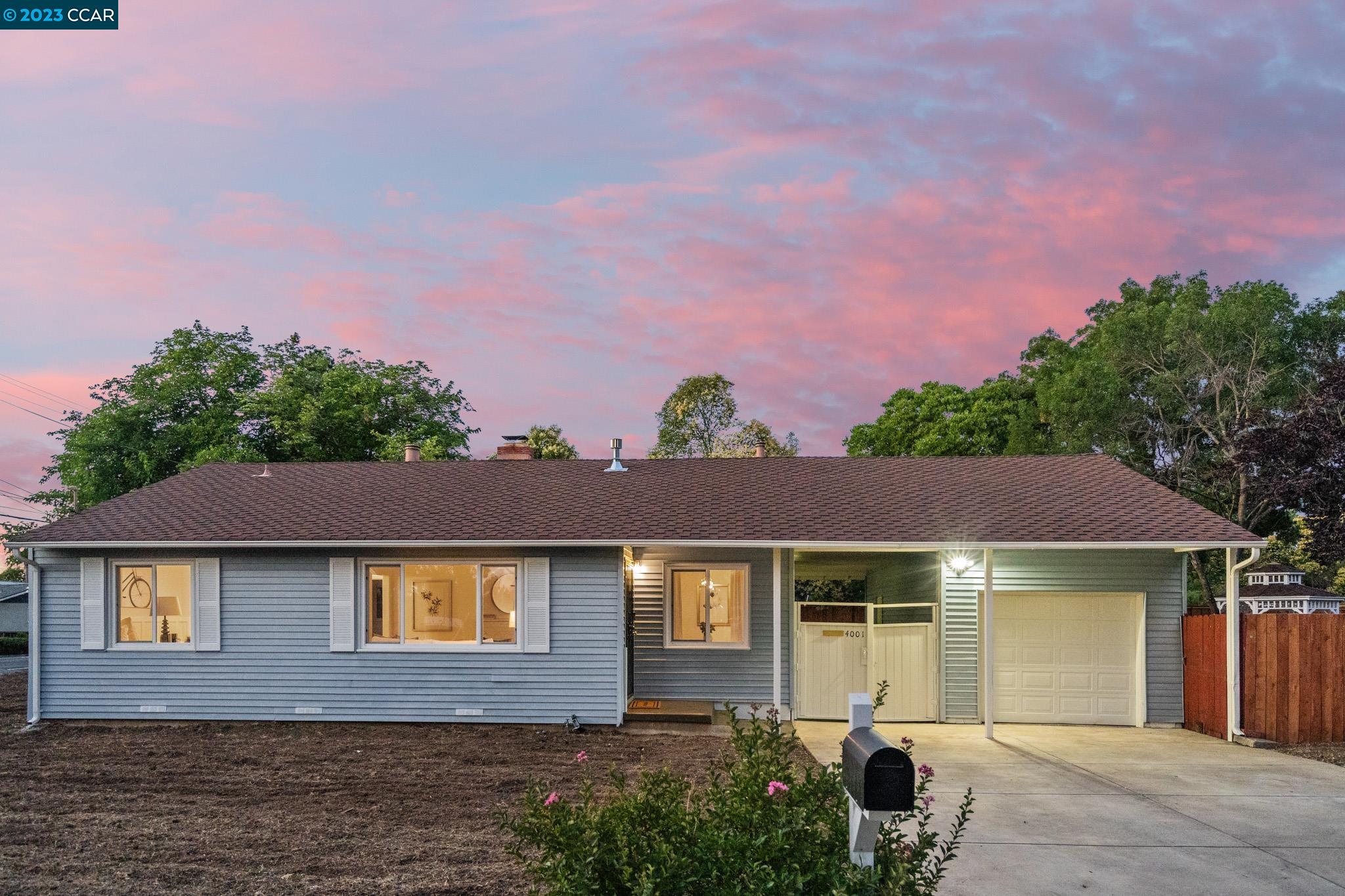 Front Image Thumbnail for CC41034562