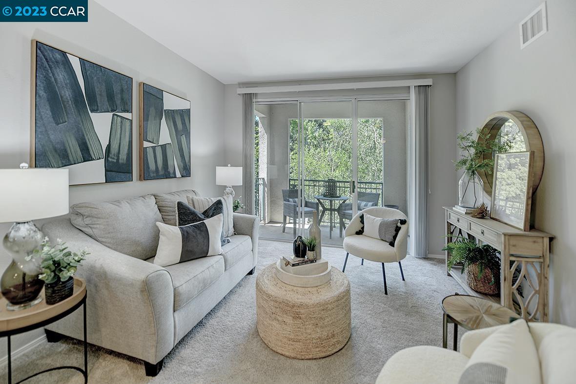Photo #2: 41034591 Listing 