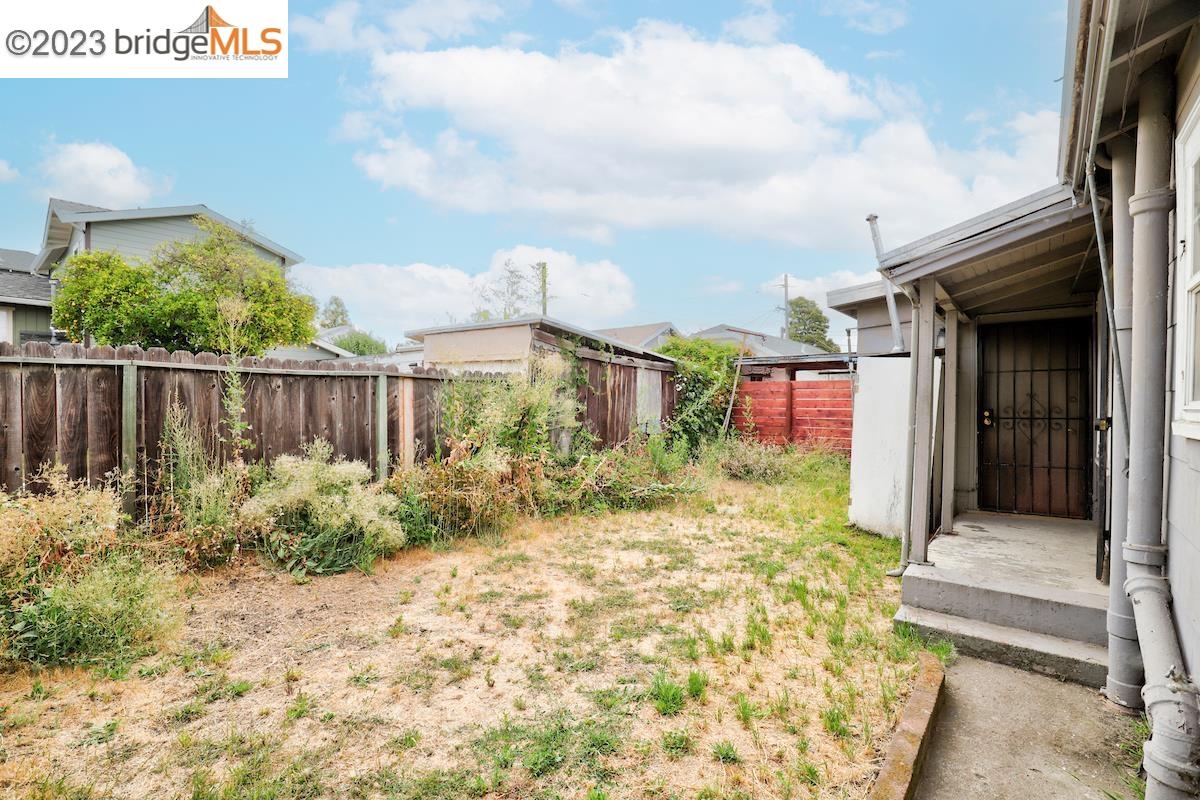 Detail Gallery Image 29 of 36 For 6408 Flora Street, Oakland,  CA 94621-3820 - 2 Beds | 1 Baths