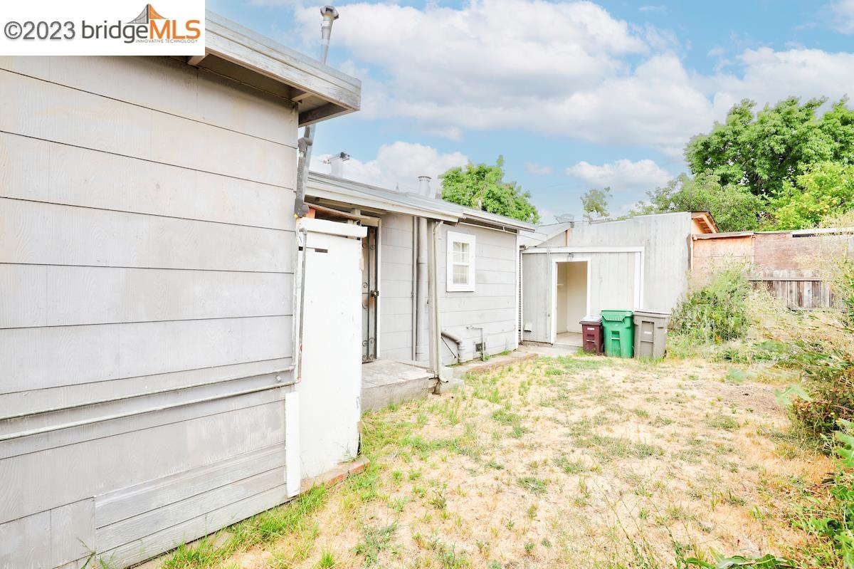 Detail Gallery Image 31 of 36 For 6408 Flora Street, Oakland,  CA 94621-3820 - 2 Beds | 1 Baths