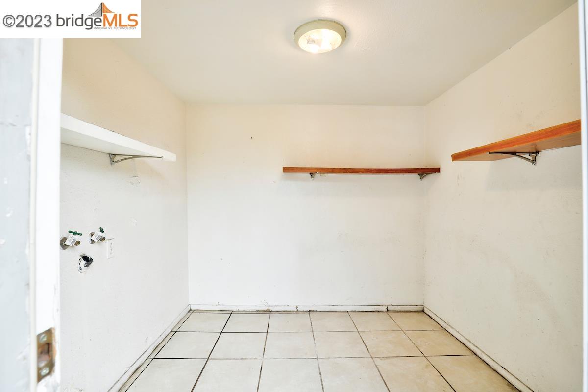 Detail Gallery Image 32 of 36 For 6408 Flora Street, Oakland,  CA 94621-3820 - 2 Beds | 1 Baths