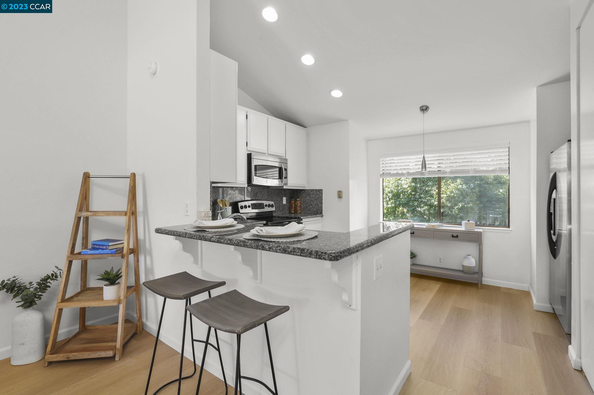 Photo #5: 41034761 Listing 