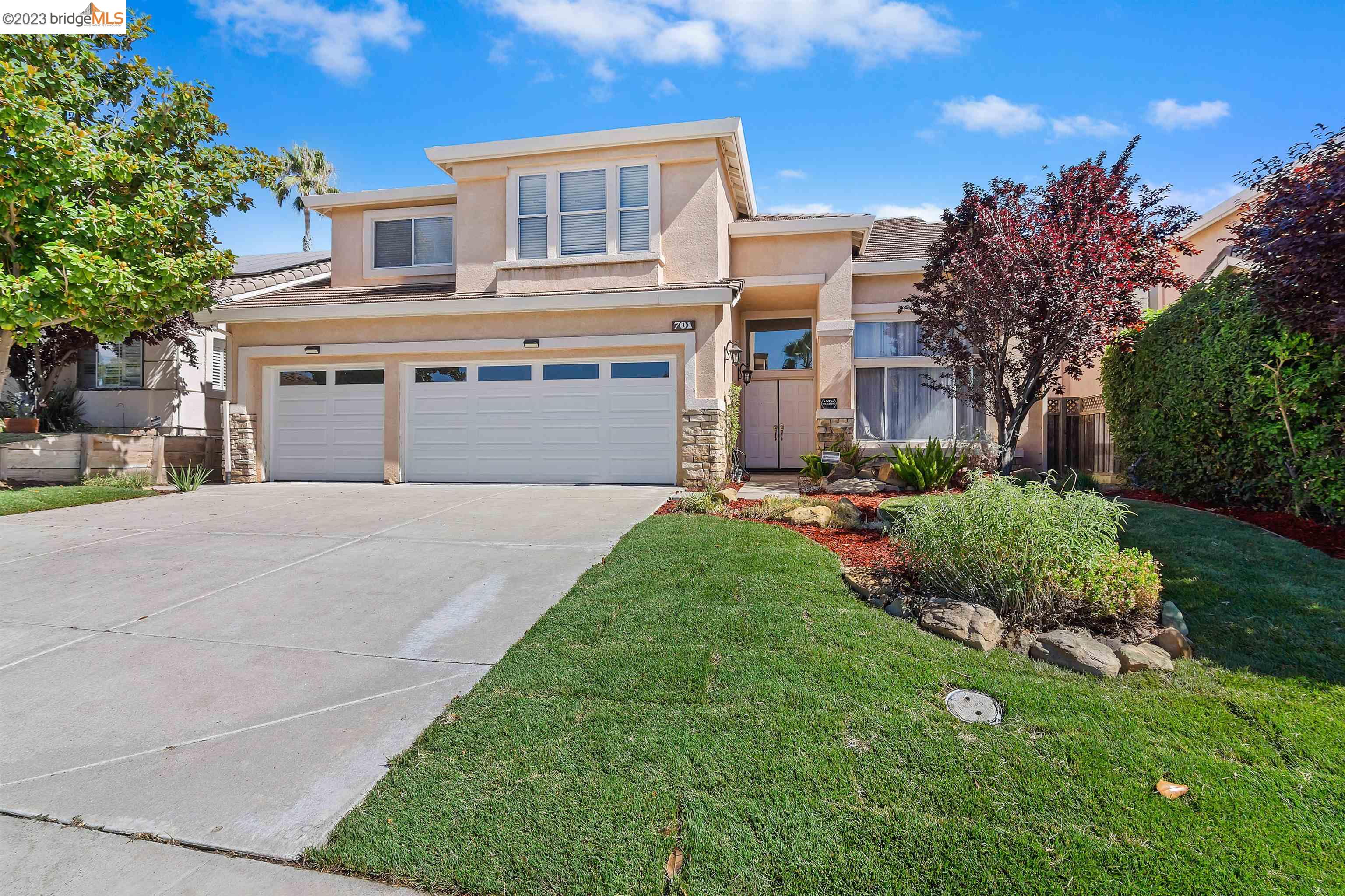 Detail Gallery Image 1 of 1 For 701 Black Oak Way, Antioch,  CA 94509-8964 - 5 Beds | 3 Baths