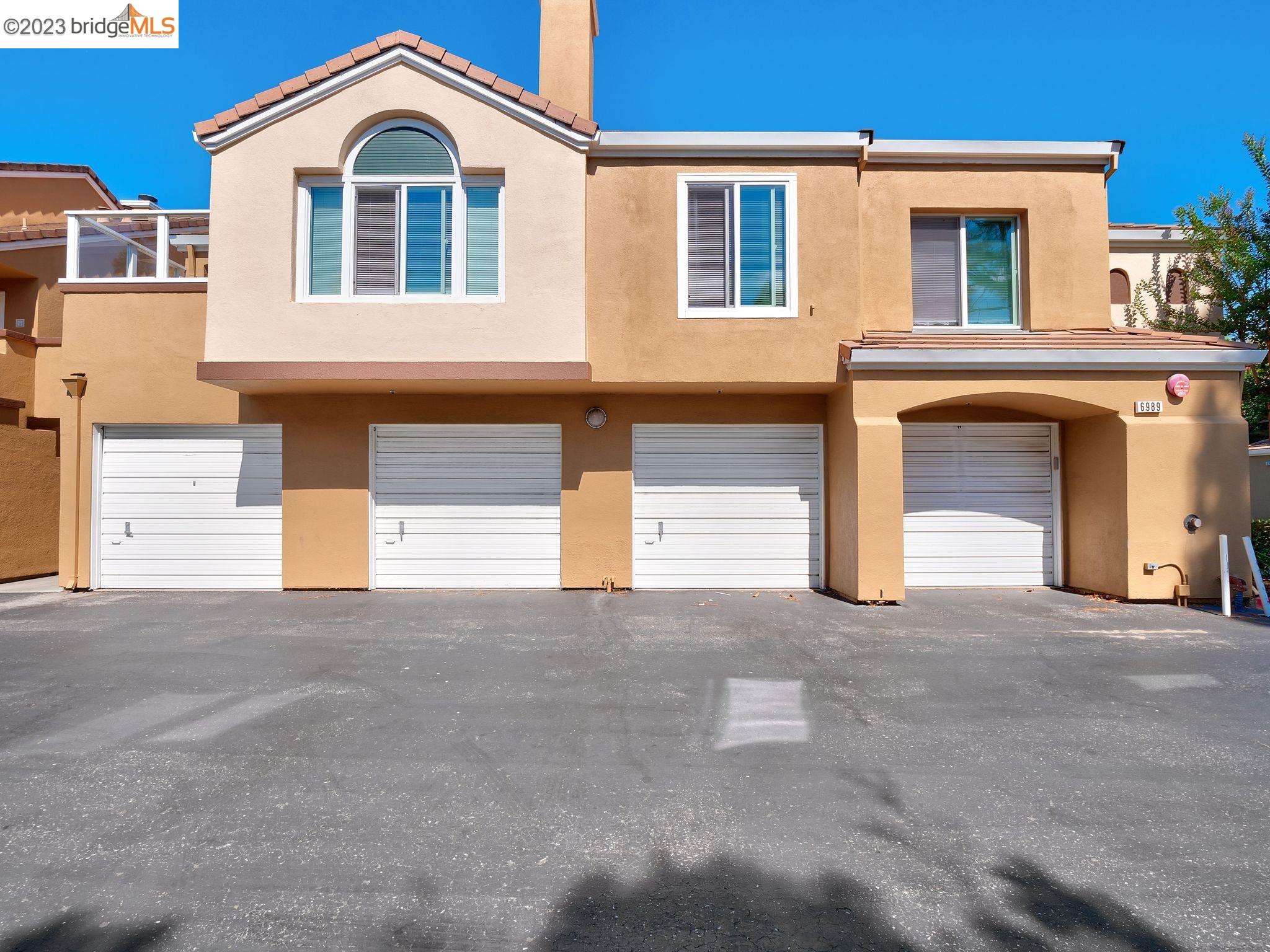 Detail Gallery Image 1 of 1 For 6989 Rodling Dr #E,  San Jose,  CA 95138 - 2 Beds | 2/1 Baths