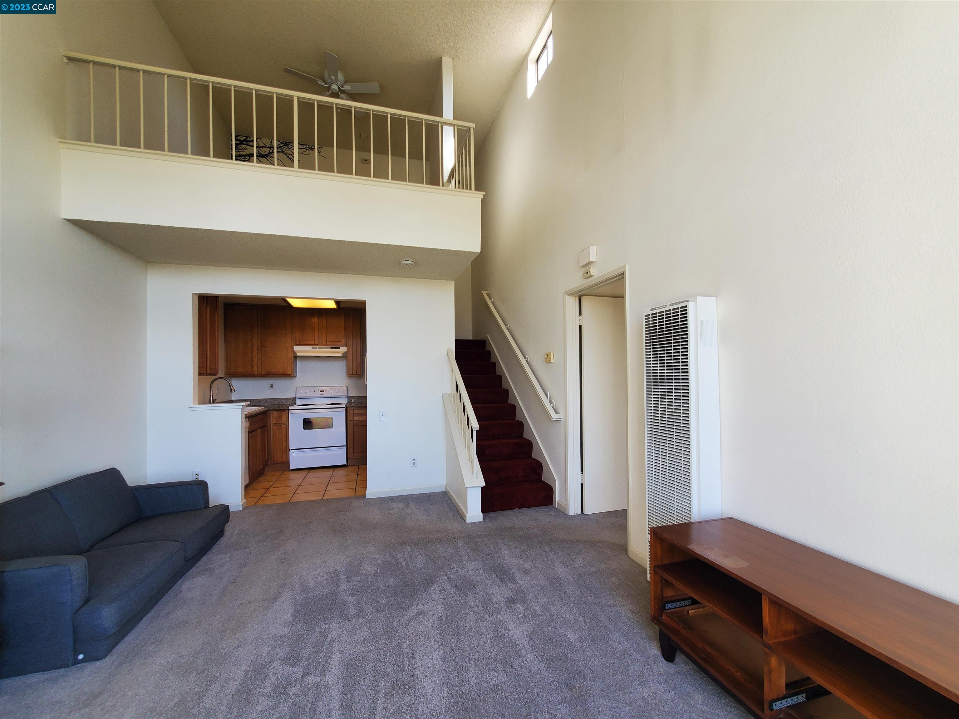 Photo #5: 41035140 Listing 