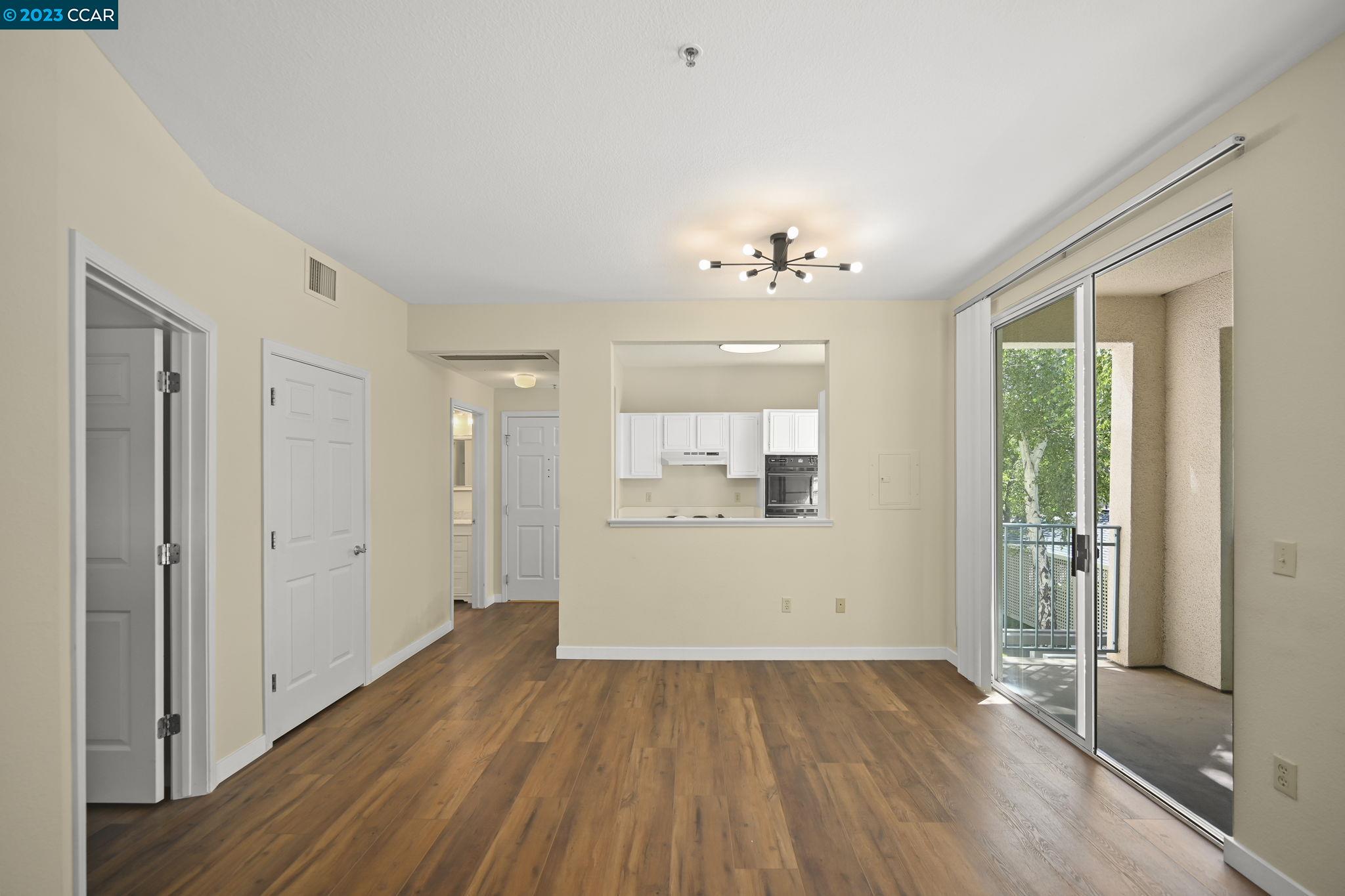Photo #3: 41035165 Listing 
