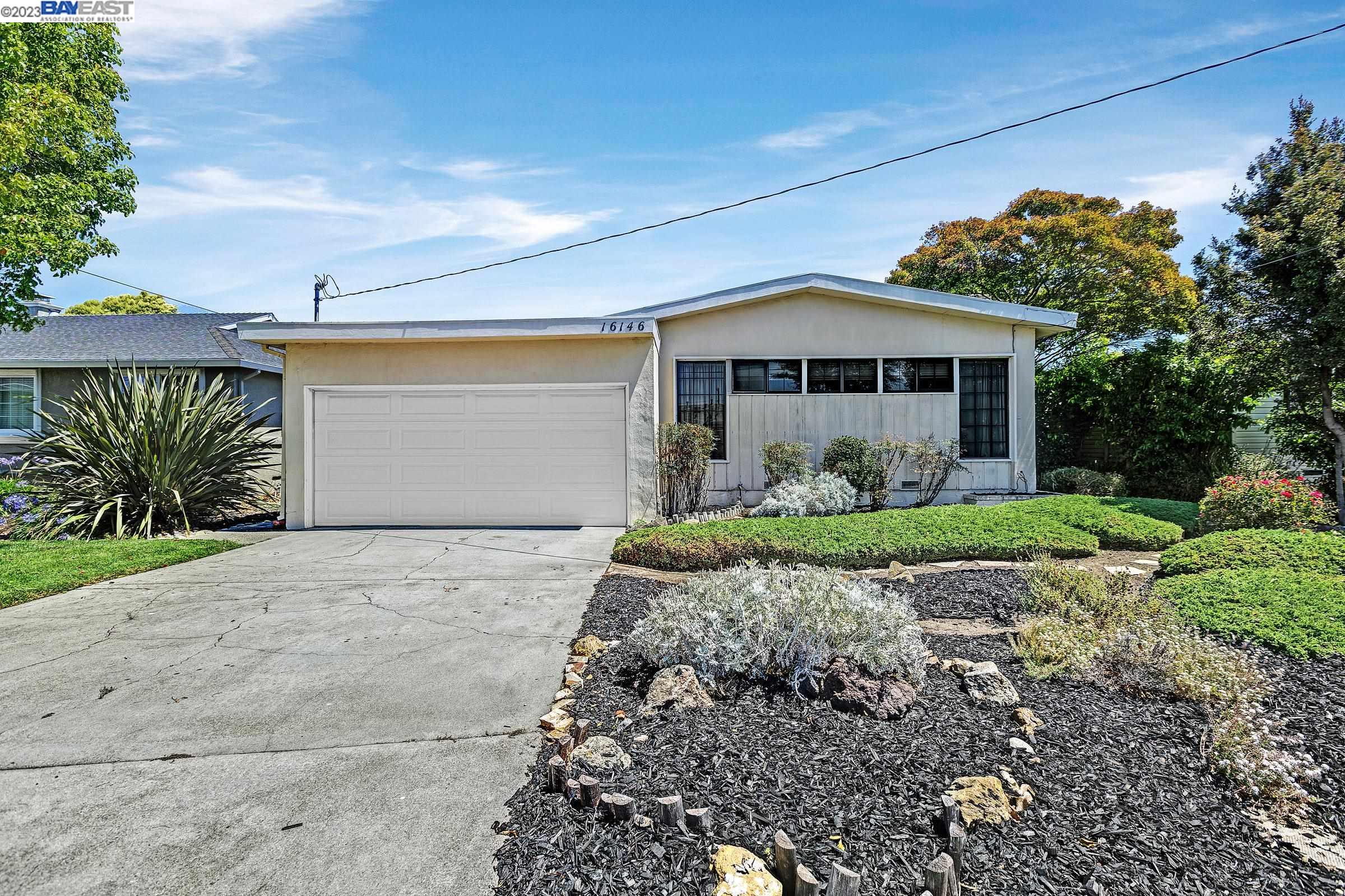 Detail Gallery Image 1 of 1 For 16146 via Walter, San Lorenzo,  CA 94580 - 3 Beds | 2 Baths
