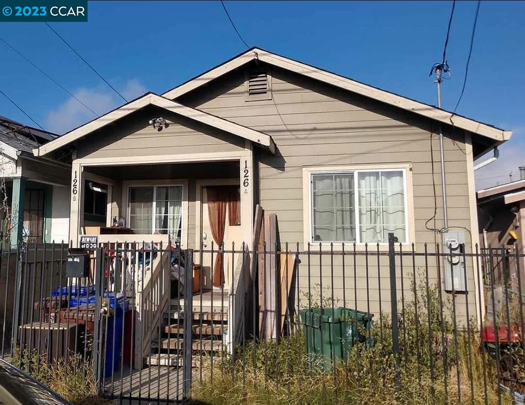 Below Market Sale(Buy one, Get One)!!! 126 2nd St A & B - 2 Homes for the Price of 1 (2 houses on 1 lot). Each 2/1 stand alone SFR with separate Entrance & Utilities. Back unit has Washer and Dryer Hook Ups.  Cash Flow Property with little maintenance. Close to Richmond Bart, Hospital, Freeway and Schools.