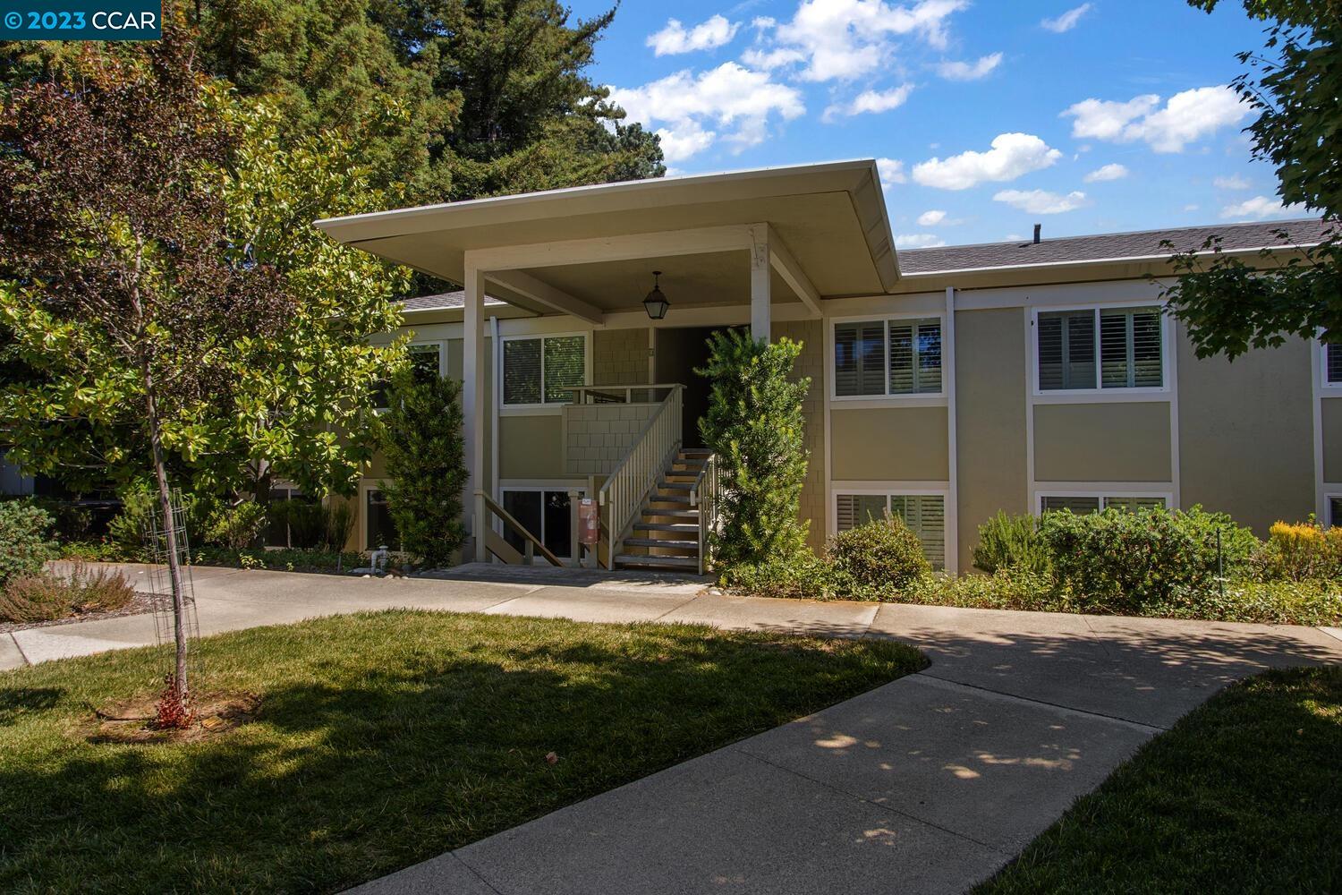 MLS: 41035471 Condo For Sale