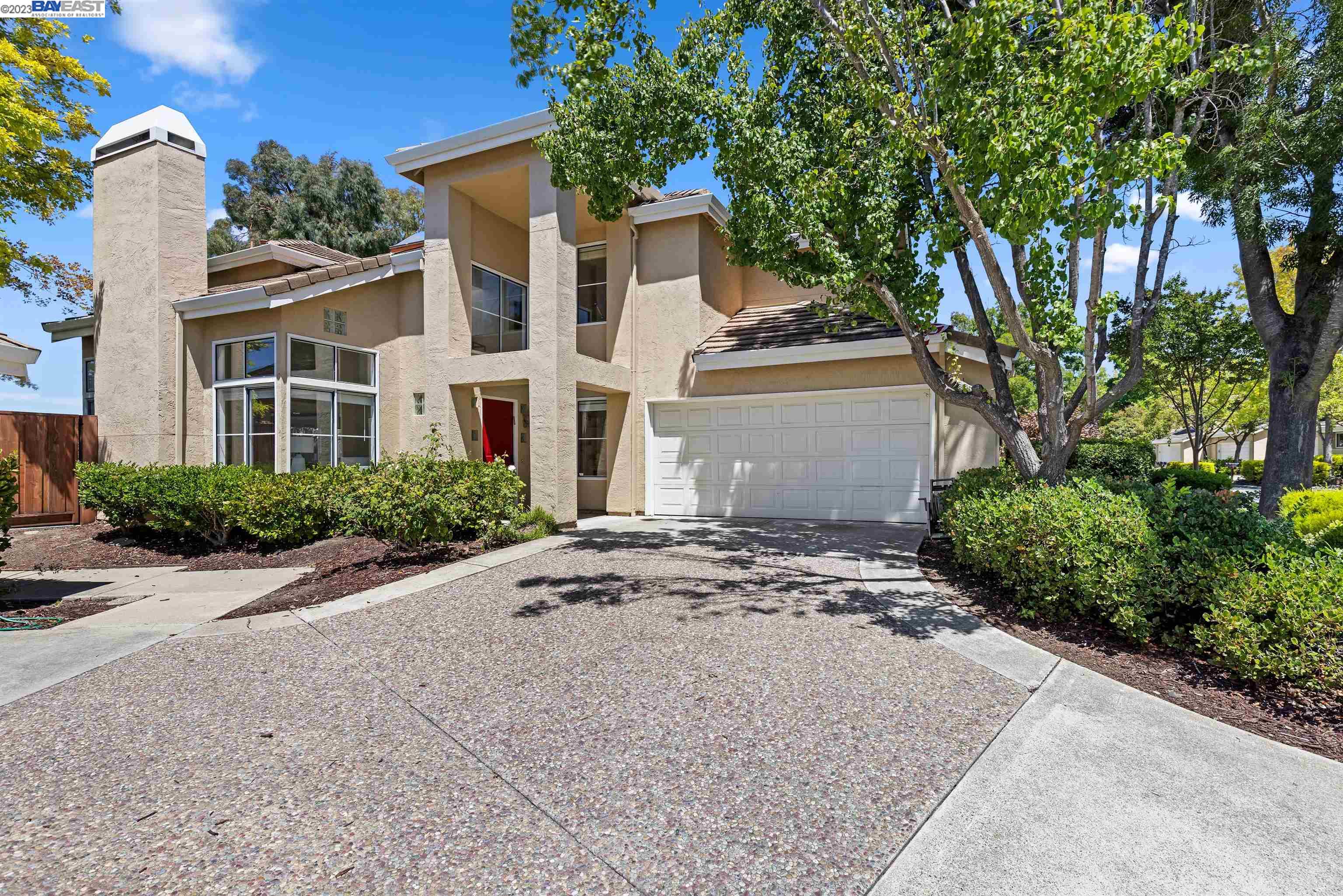 Detail Gallery Image 1 of 1 For 6193 Lakeview Cir, San Ramon,  CA 94582 - 3 Beds | 2/1 Baths