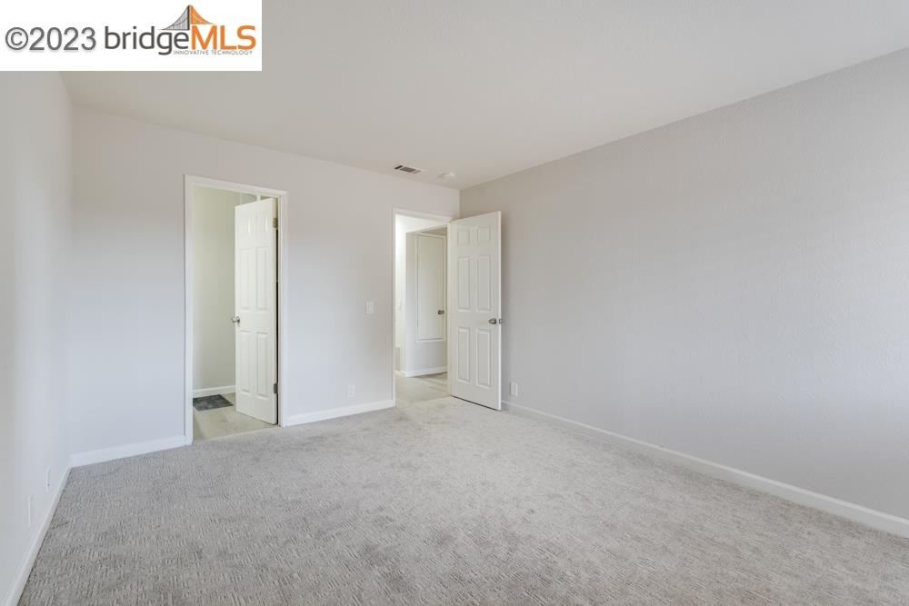 Photo #18: 41035584 Listing: Photo #18