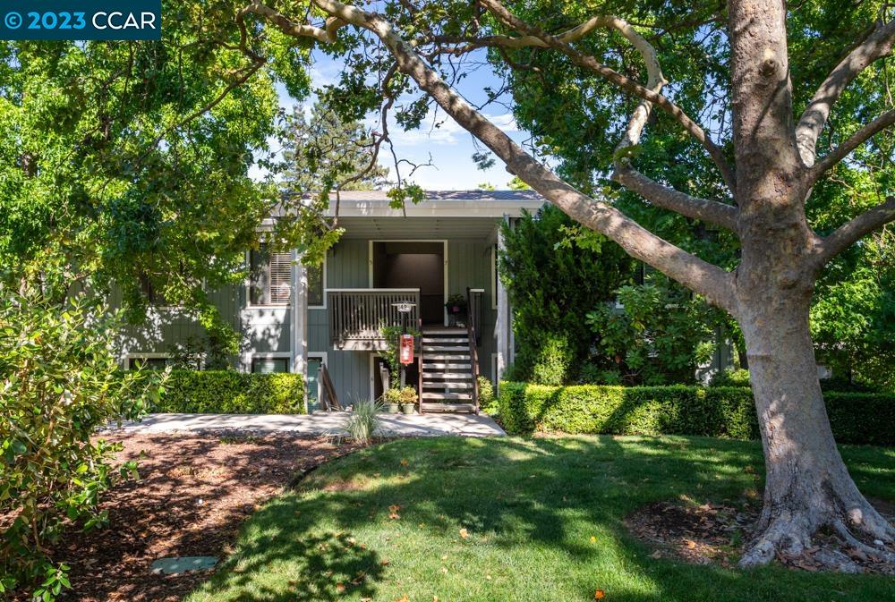 MLS: 41035932 Condo For Sale