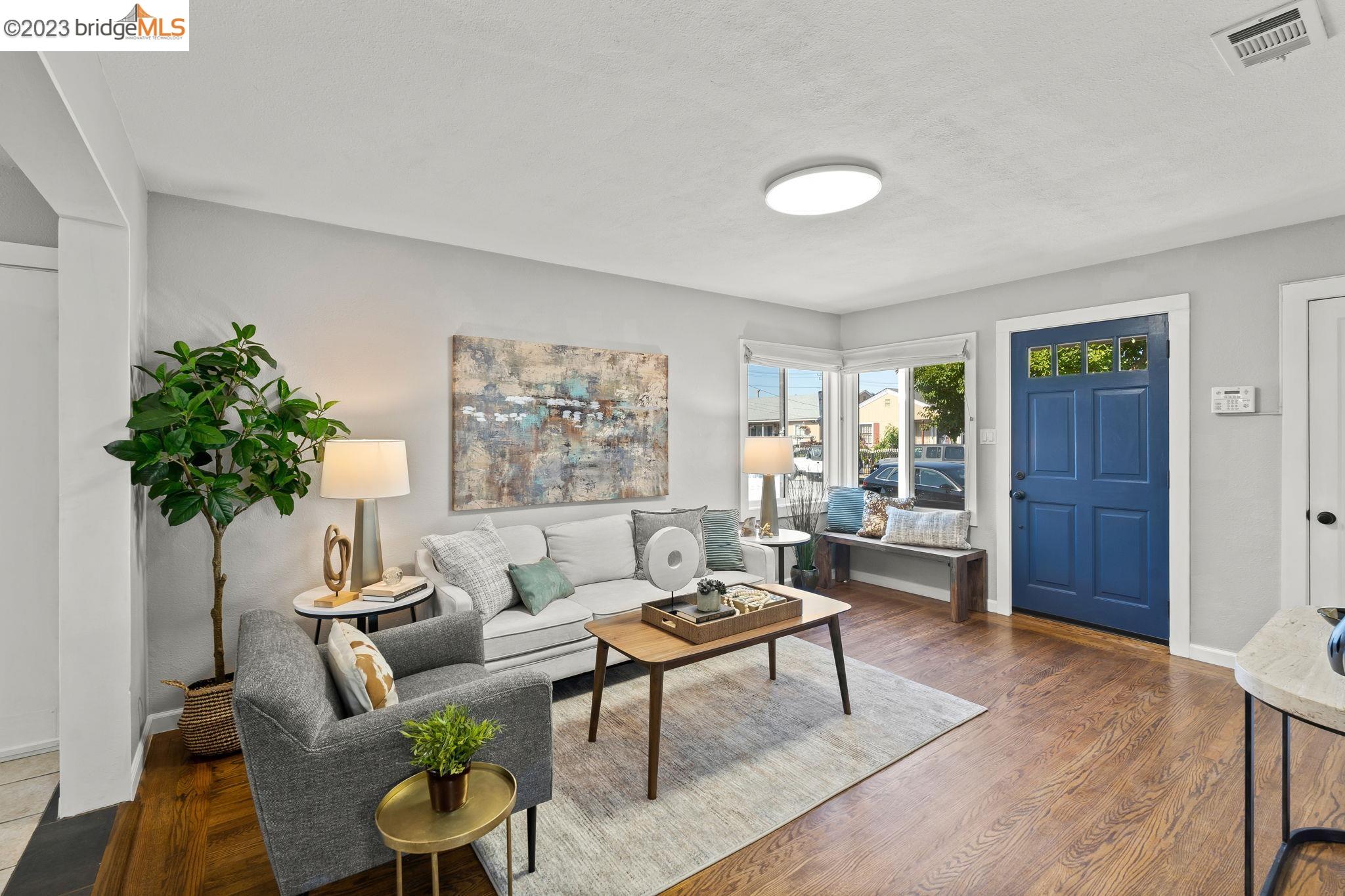 Detail Gallery Image 1 of 1 For 248 S 44th St, Richmond,  CA 94804 - 2 Beds | 1 Baths