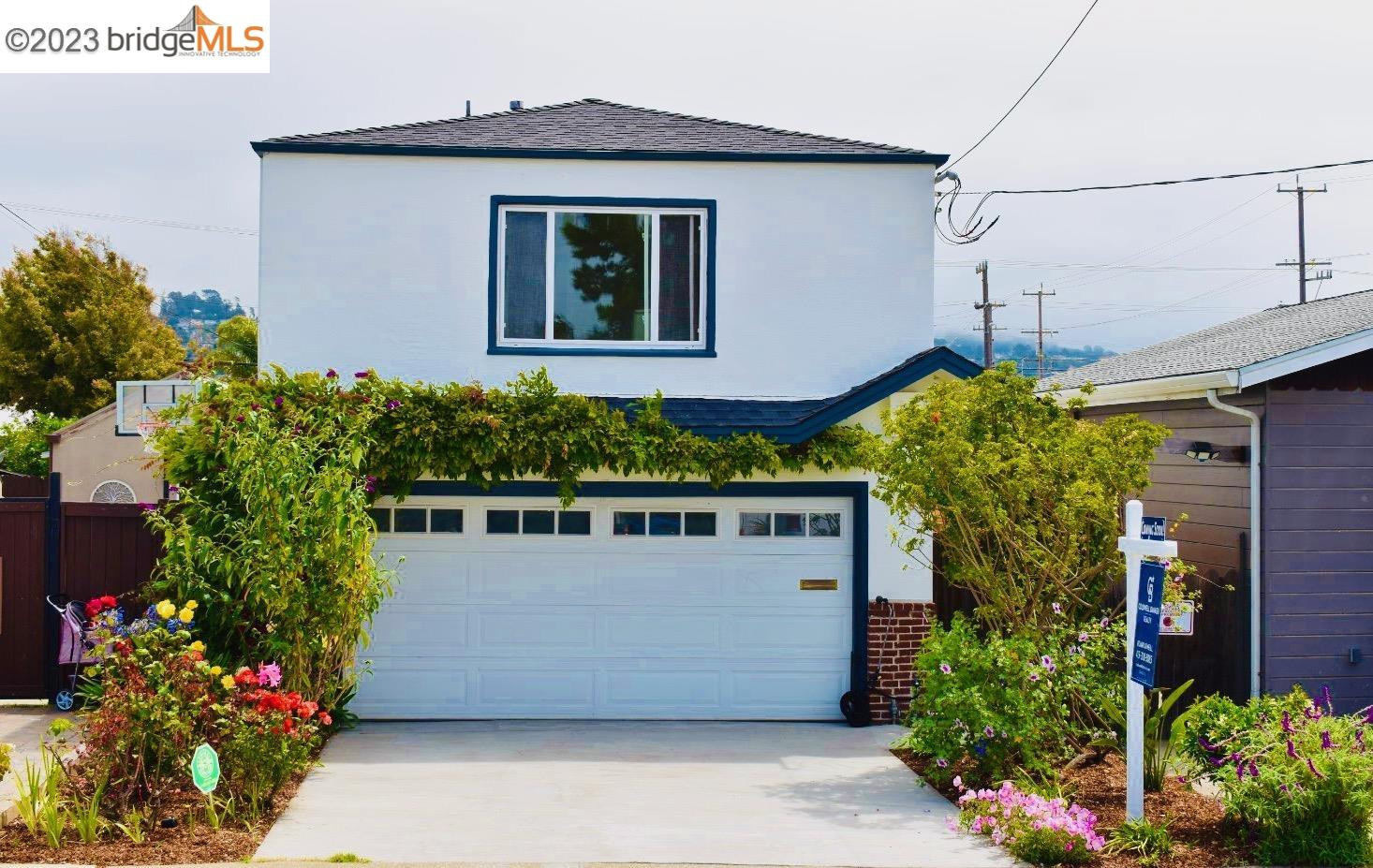 Detail Gallery Image 1 of 1 For 608 38th St, Richmond,  CA 94805 - 2 Beds | 1 Baths