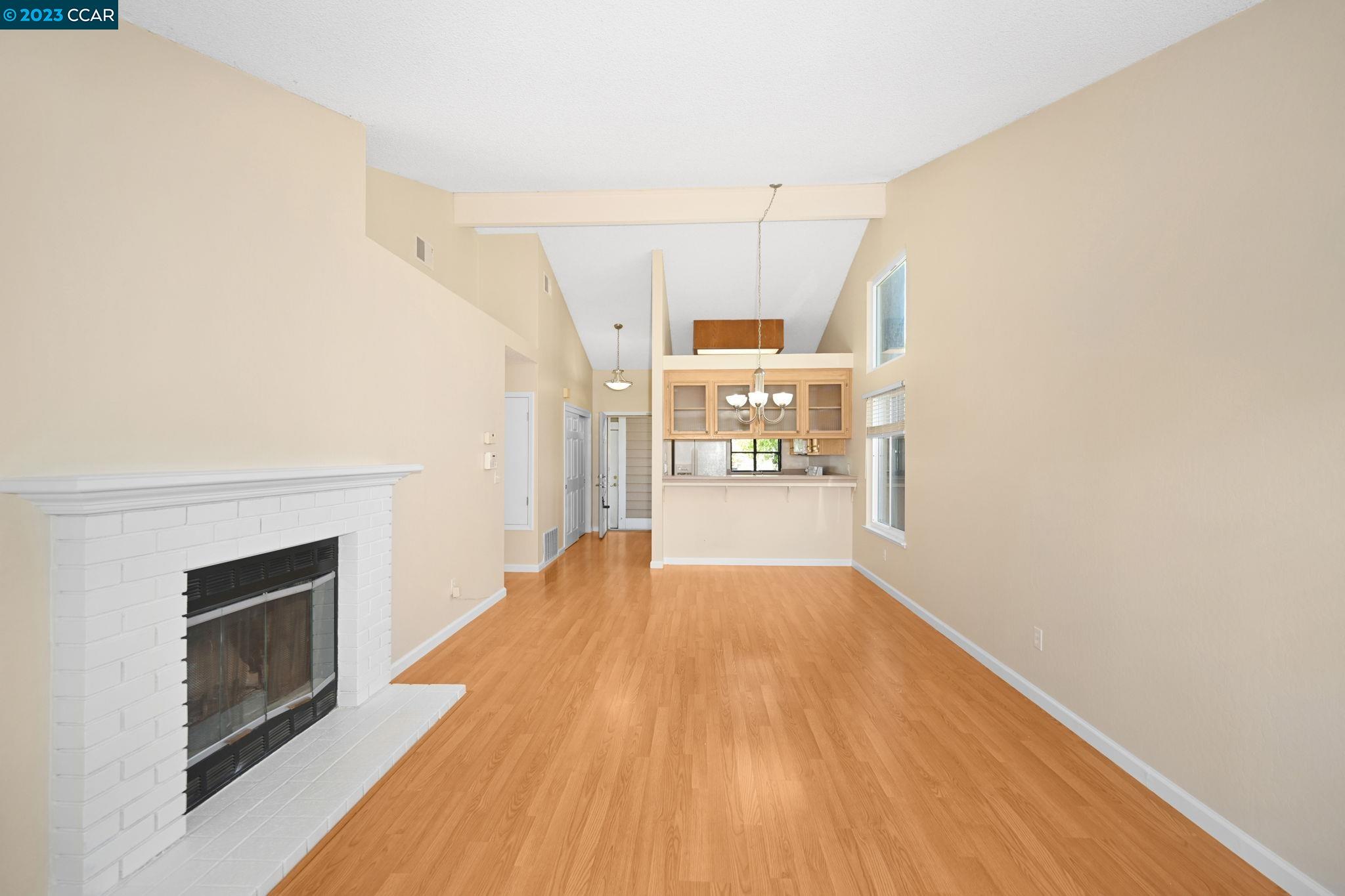 Photo #4: 41036373 Listing 