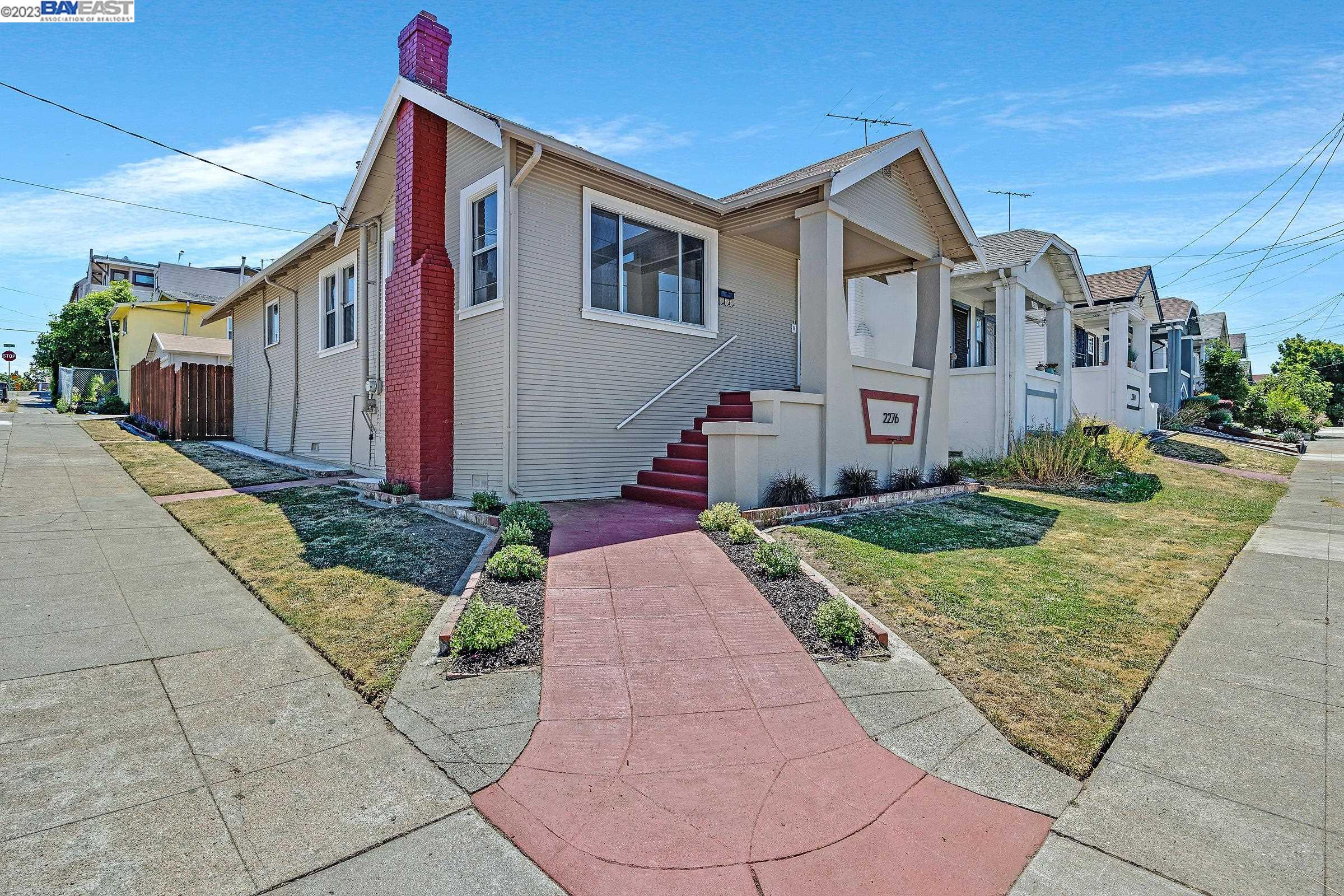 Detail Gallery Image 1 of 1 For 2276 Ransom Ave, Oakland,  CA 94601 - 3 Beds | 1 Baths