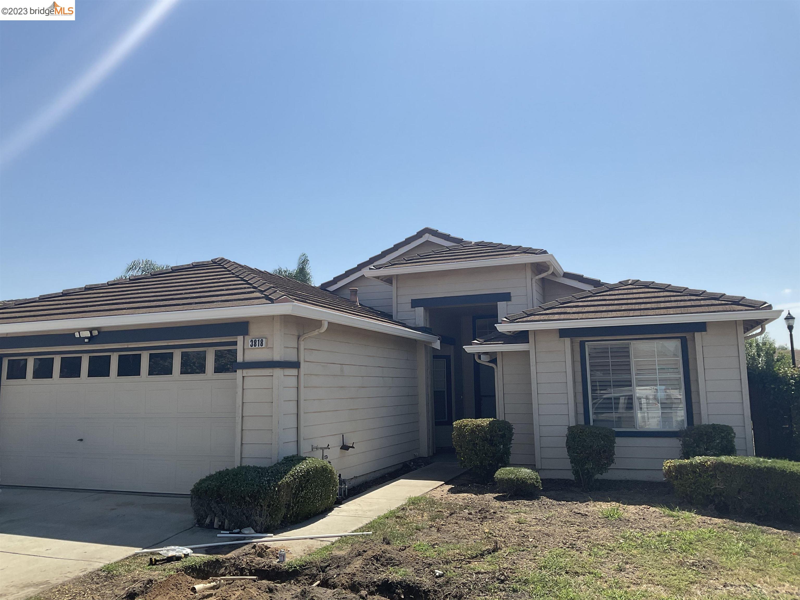 Detail Gallery Image 1 of 1 For Harvest Circle, Oakley,  CA 94561 - 4 Beds | 2 Baths
