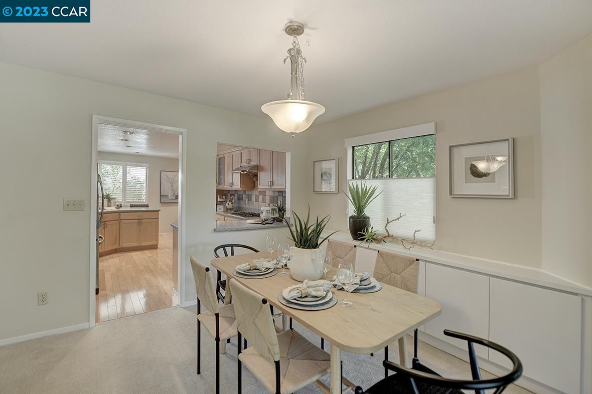 Photo #2: 41036567 Listing 