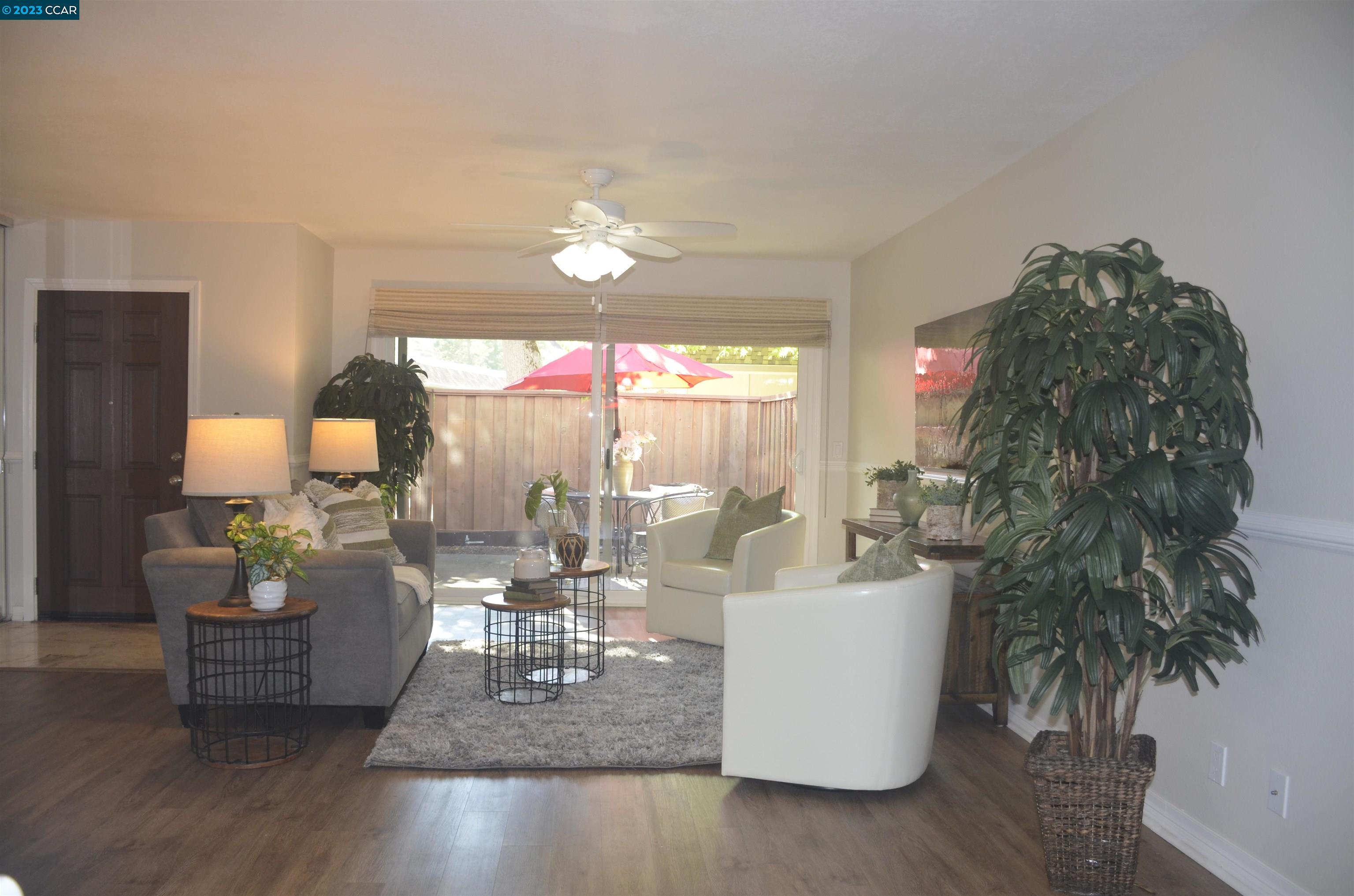 Photo #3: 41036629 Listing 