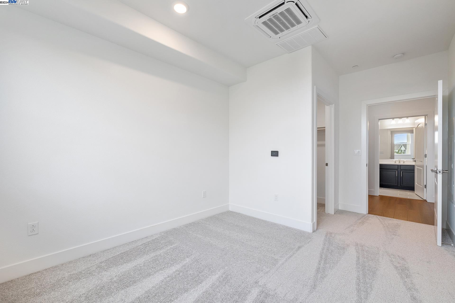 Photo #29: 41036656 Listing: Photo #29