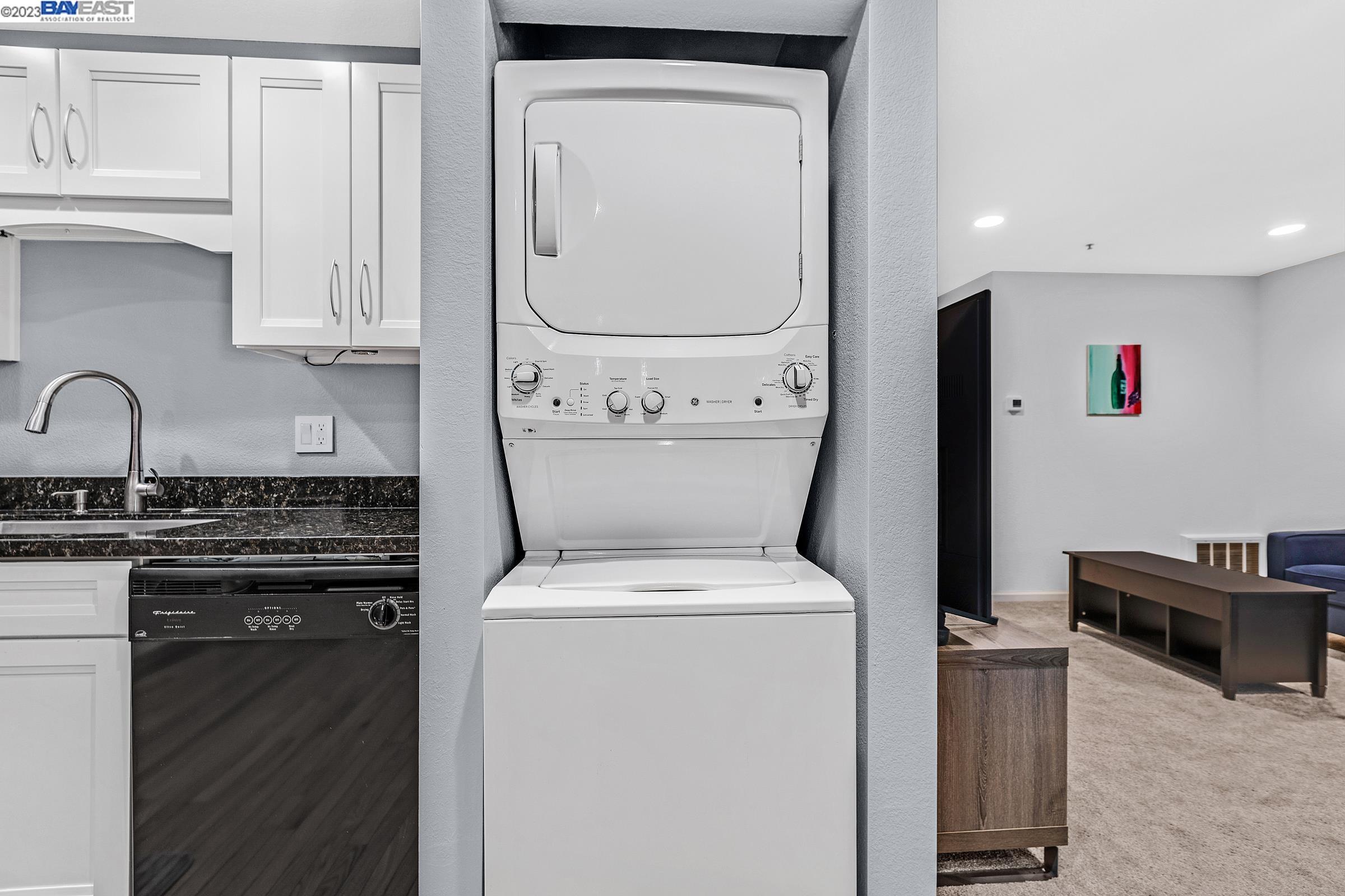 Photo #5: 41036808 Listing 