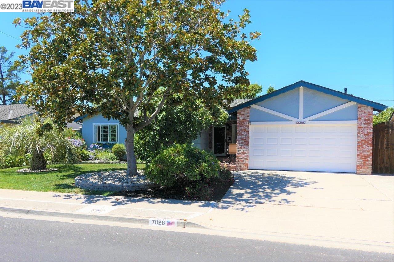 Detail Gallery Image 1 of 1 For 7828 Cranford Ln, Dublin,  CA 94568 - 3 Beds | 2 Baths