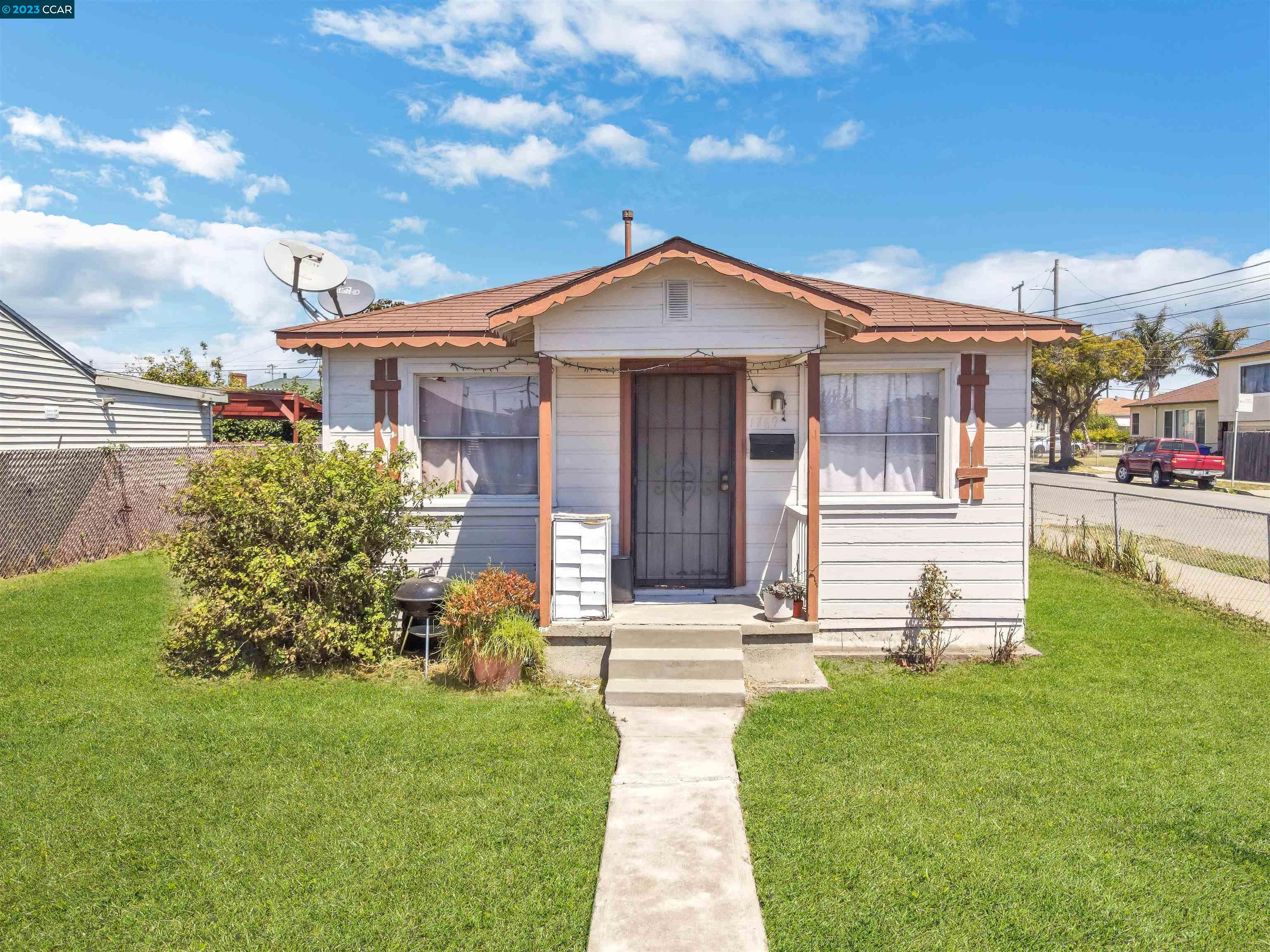 Detail Gallery Image 1 of 1 For 1769 Rheem Ave, Richmond,  CA 94801 - 1 Beds | 1 Baths