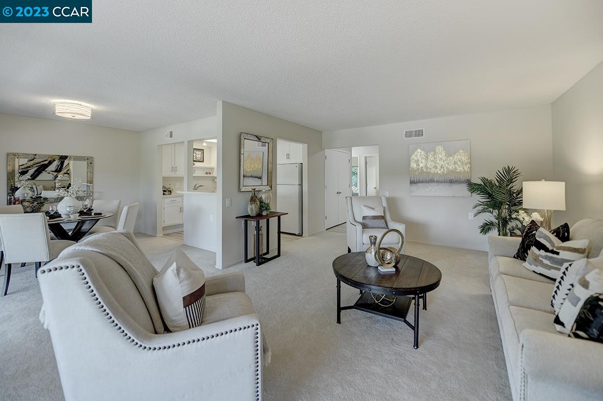 Photo #3: 41037298 Listing 