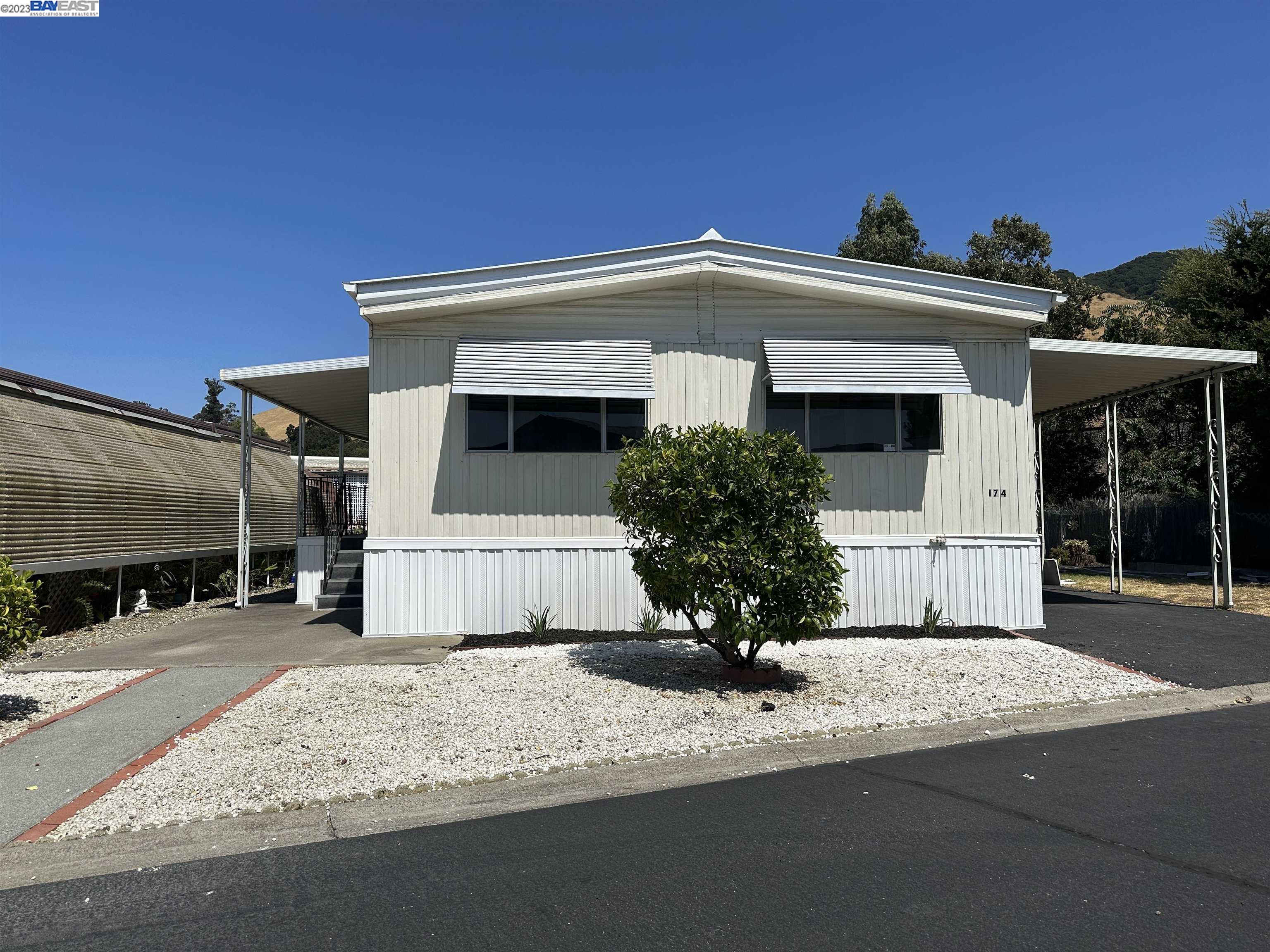 Detail Gallery Image 1 of 1 For 711 Old Canyon Road #174,  Fremont,  CA 94536 - 2 Beds | 2 Baths