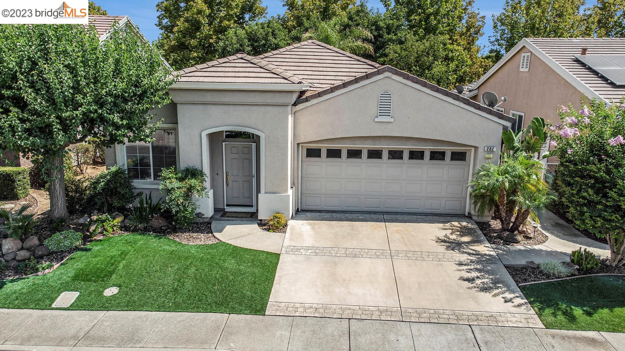 Detail Gallery Image 1 of 1 For 202 Summerset Dr, Brentwood,  CA 94513 - 2 Beds | 2 Baths